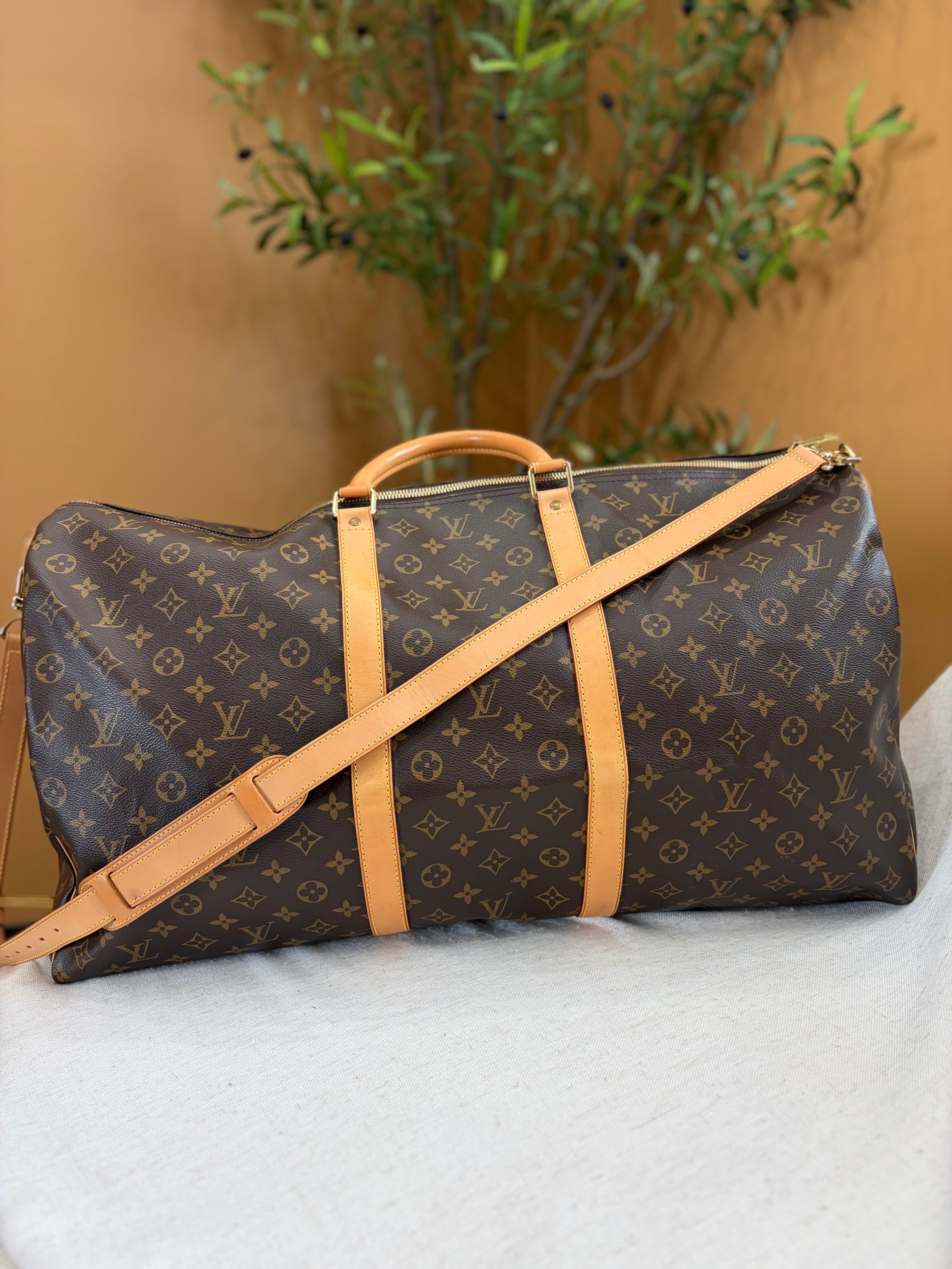 Louis Vuitton Monogram Keepall Bandouliere 60