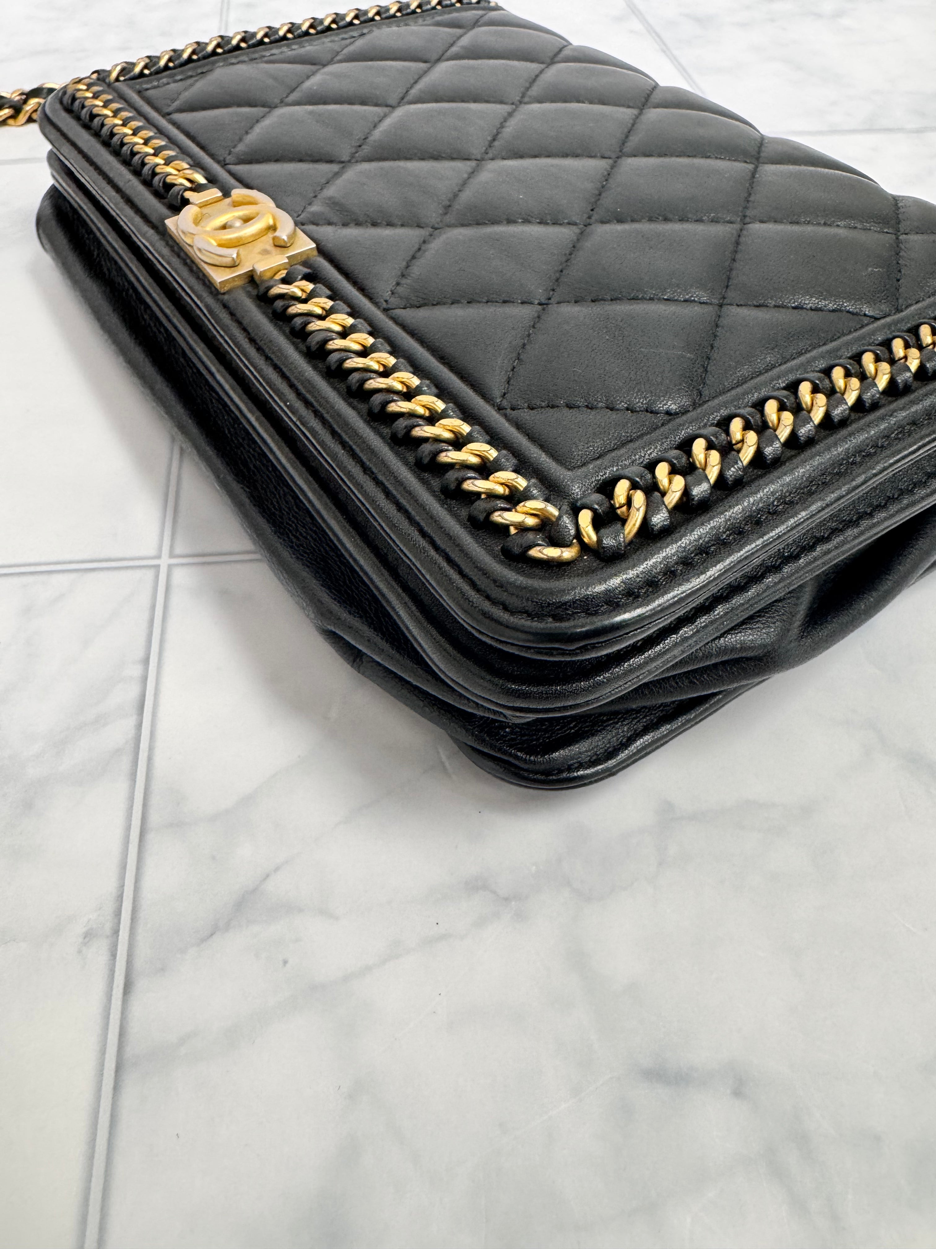 *DONS DROP* Chanel Black Quilted Leather Boy Wallet On A Chain