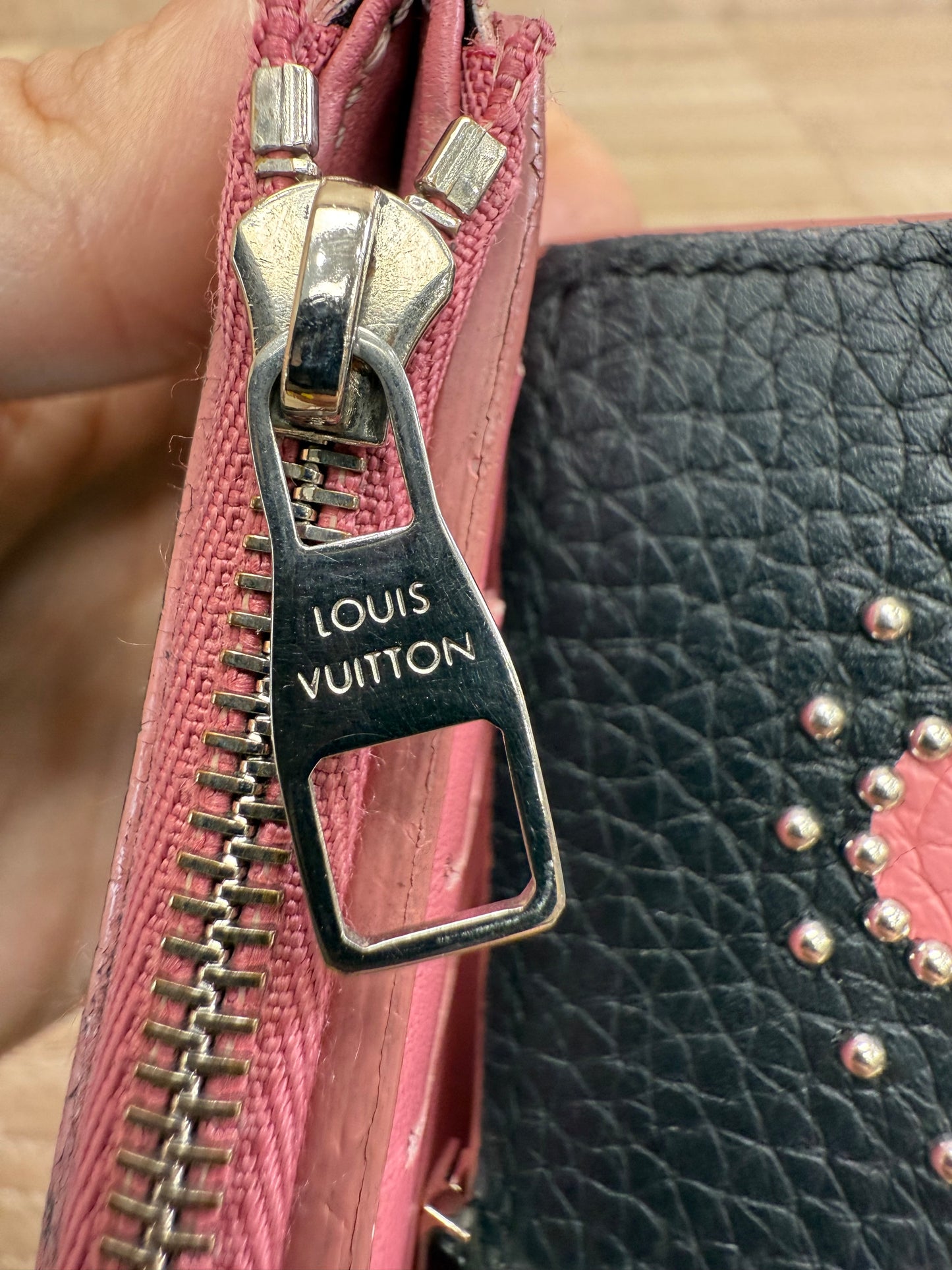 Louis Vuitton Black Leather Capucines Floral Compact Wallet