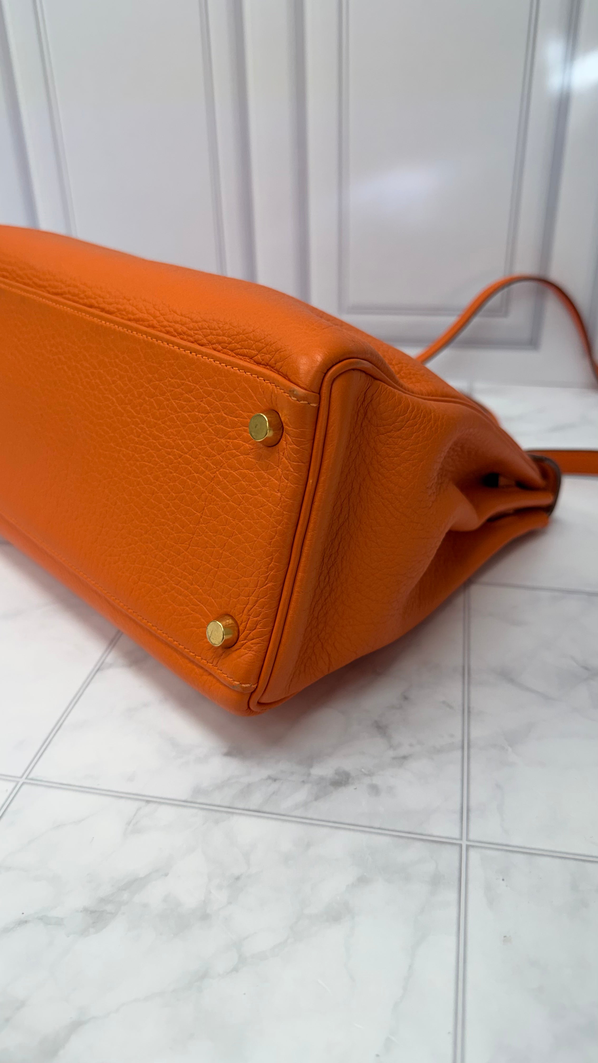 *DONS PRE DROP* Hermes Orange Togo Leather Kelly 32 Handbag