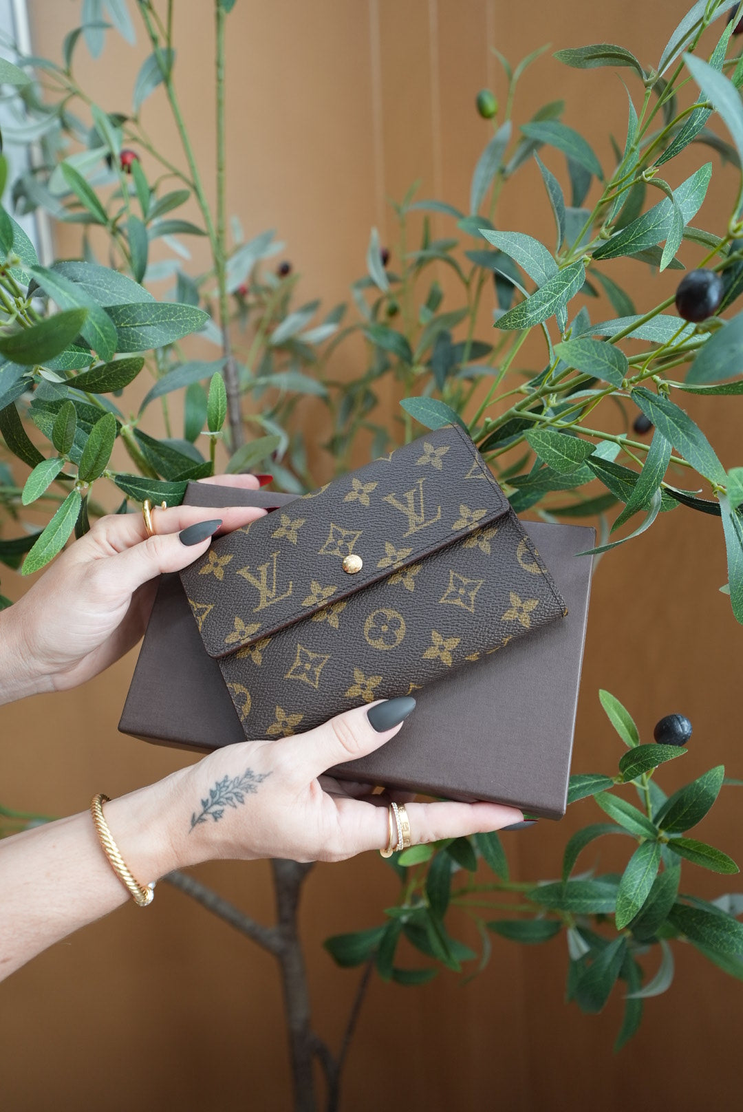 Louis Vuitton Monogram Porte Etui Compact Wallet