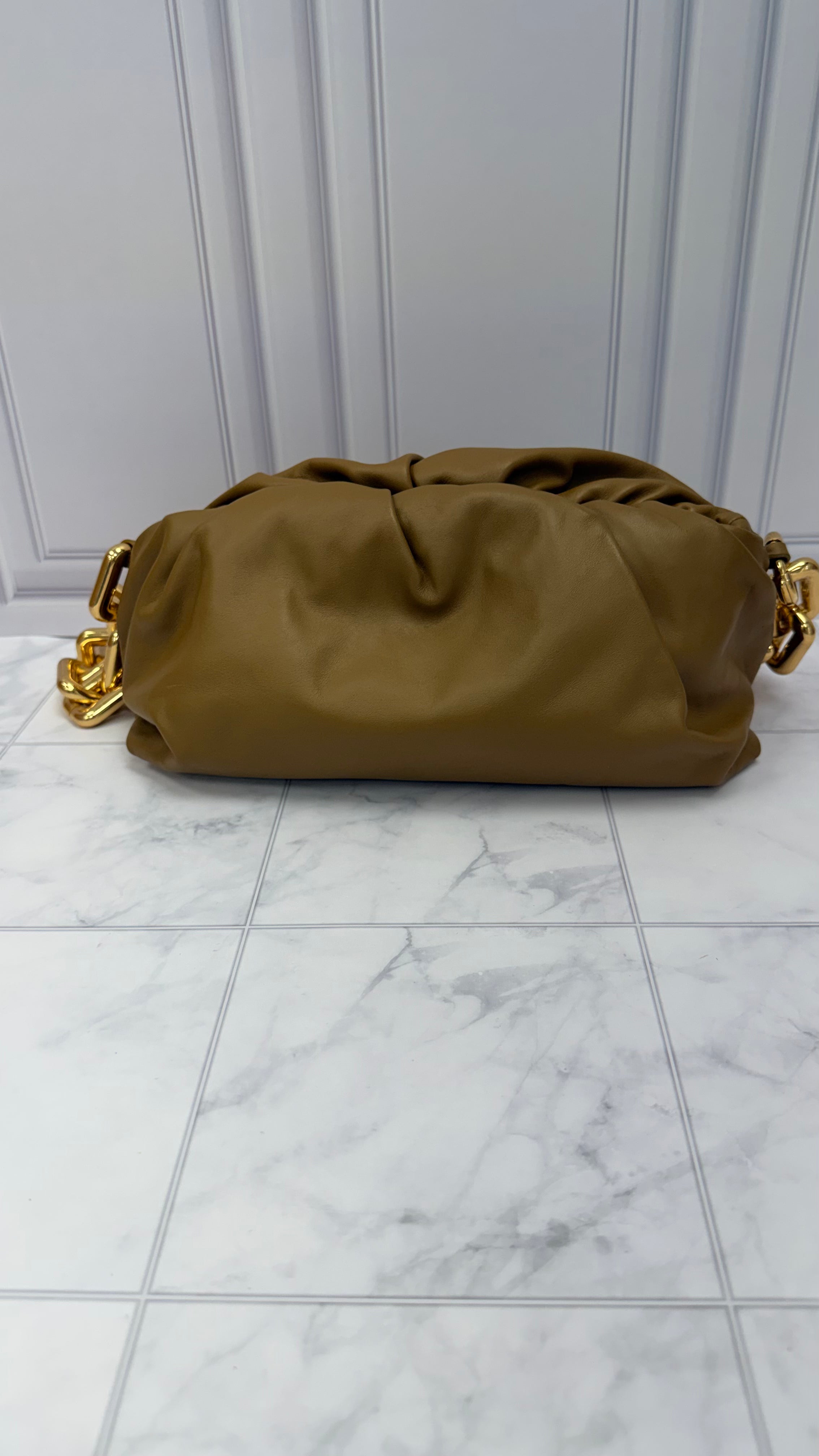*DONS DROP* Bottega Veneta Brown Leather The Pouch Chain Shoulder Bag