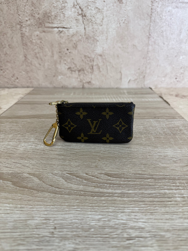 Louis Vuitton Monogram Key Cles