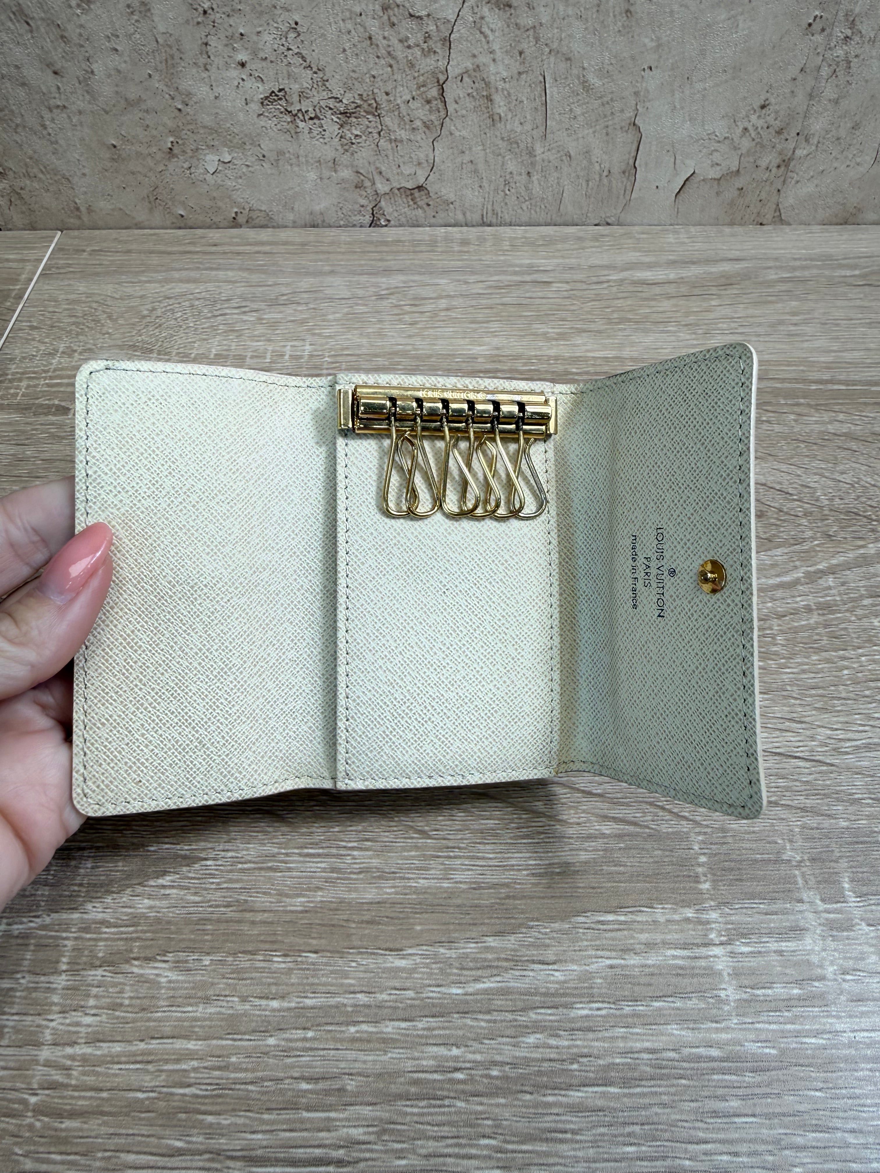 Louis Vuitton Damier Azur 6 Key Ring Case
