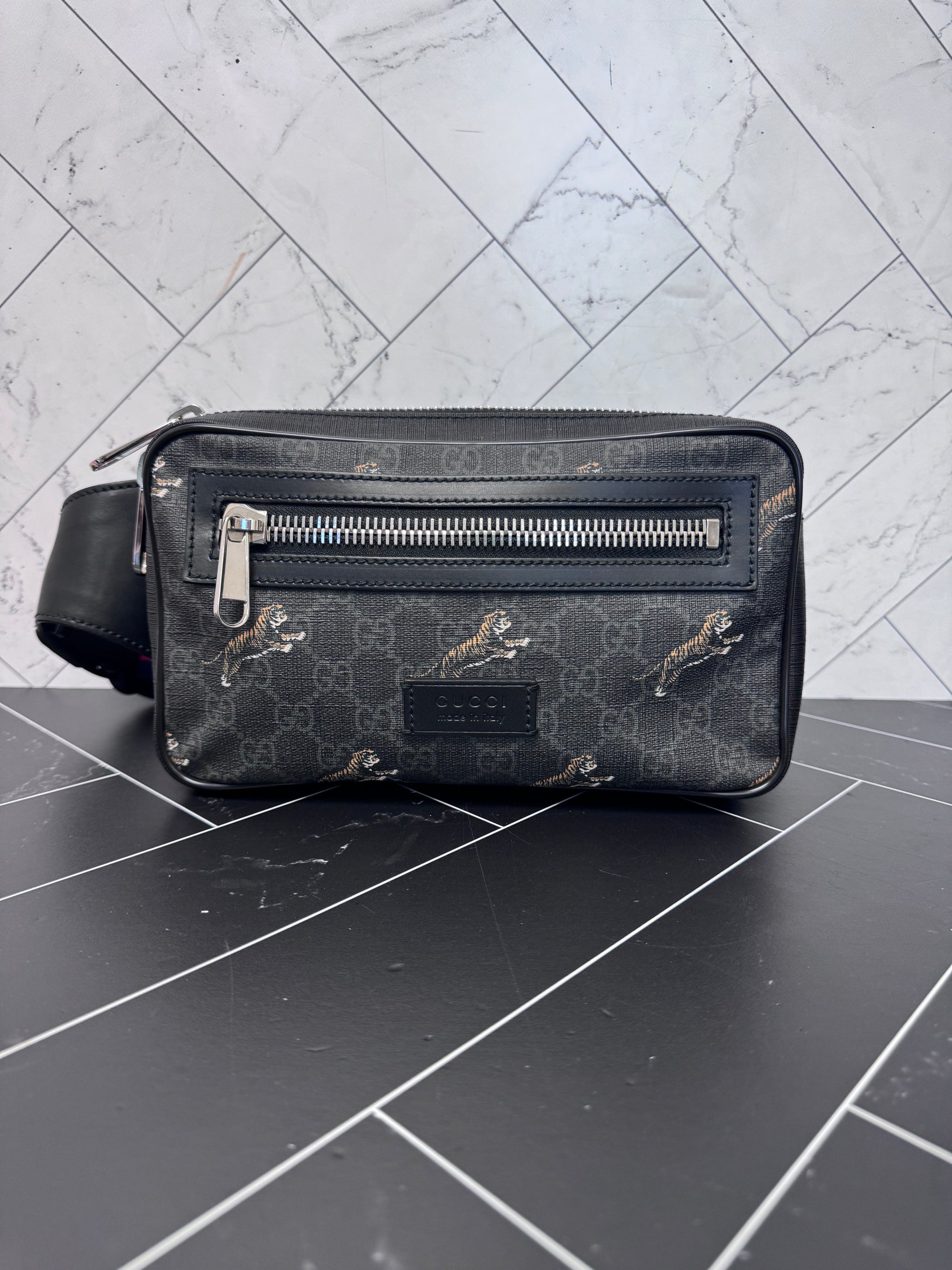 Gucci Bengal Tiger Black Belt Bag