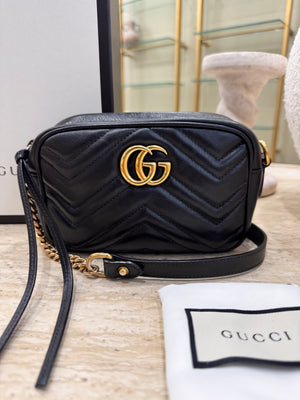 *DONS DROP* Gucci Black Quilted Leather GG Marmont Mini Camera Bag
