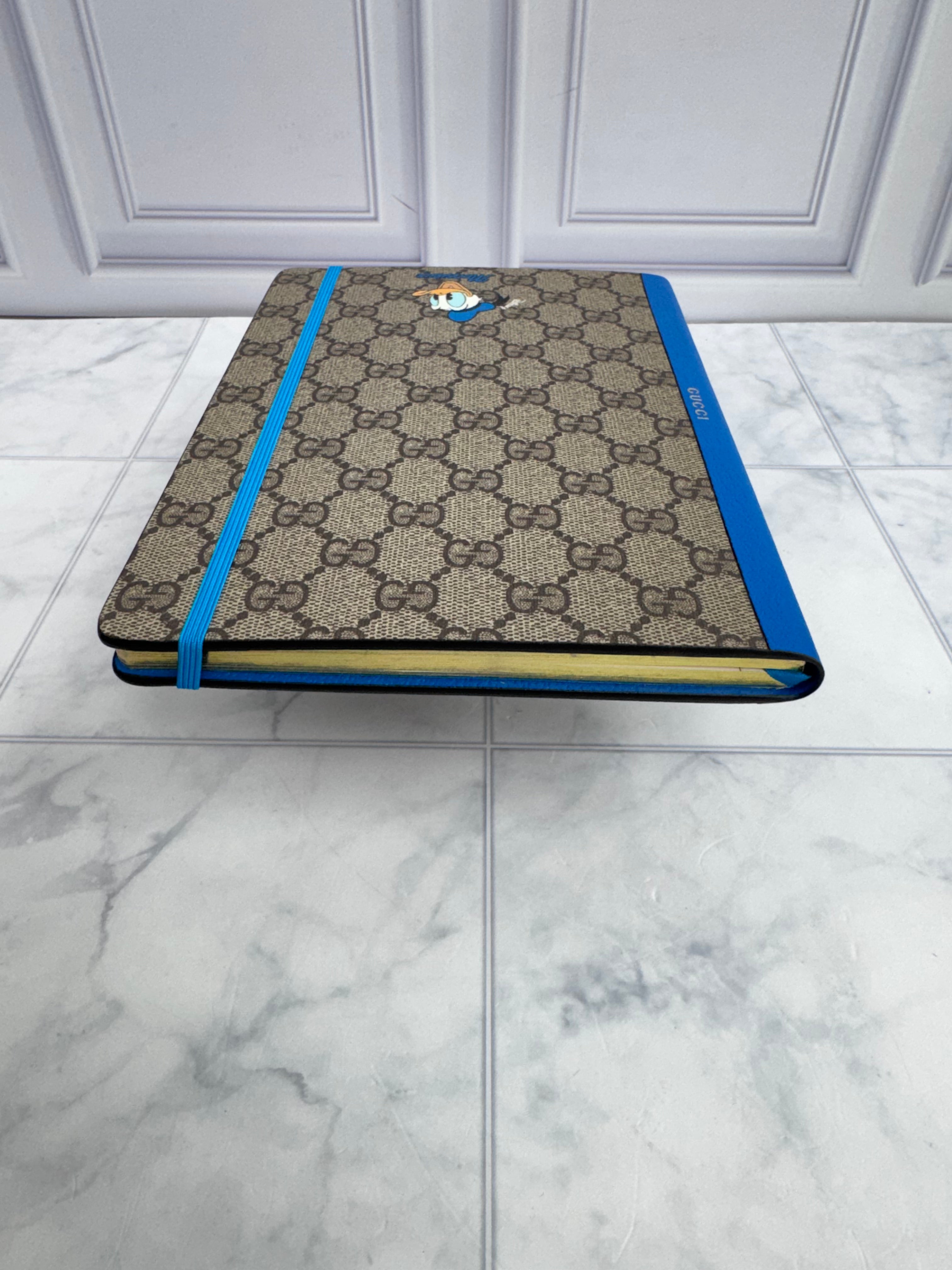 BRAND NEW - Gucci x Disney GG Supreme Donald Duck Notebook