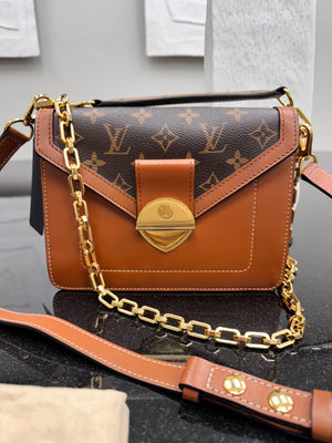 LIKE NEW - Louis Vuitton Monogram And Tan Retro Biface 2Way Bag