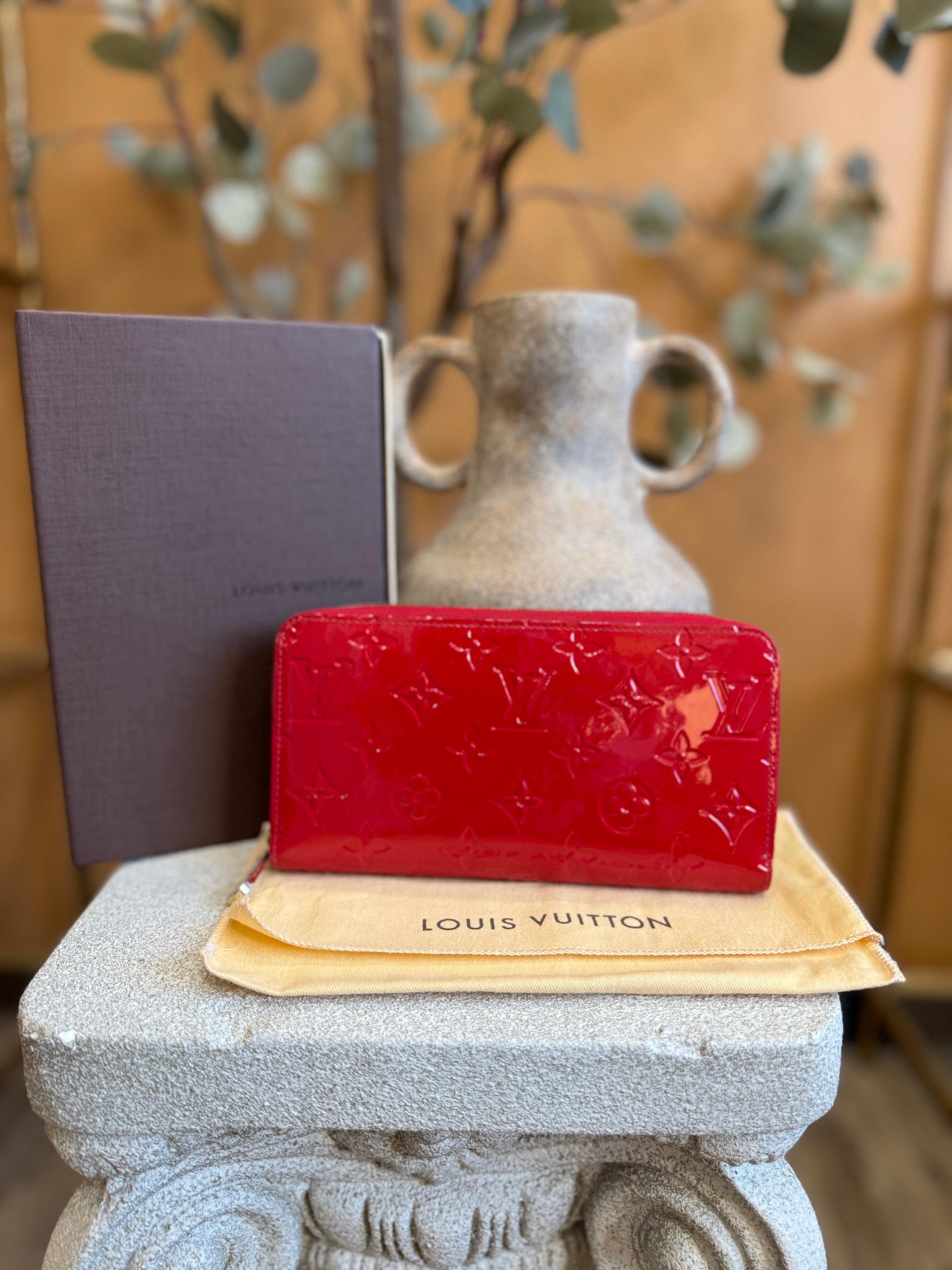 Louis Vuitton Red Monogram Vernis Zippy Wallet