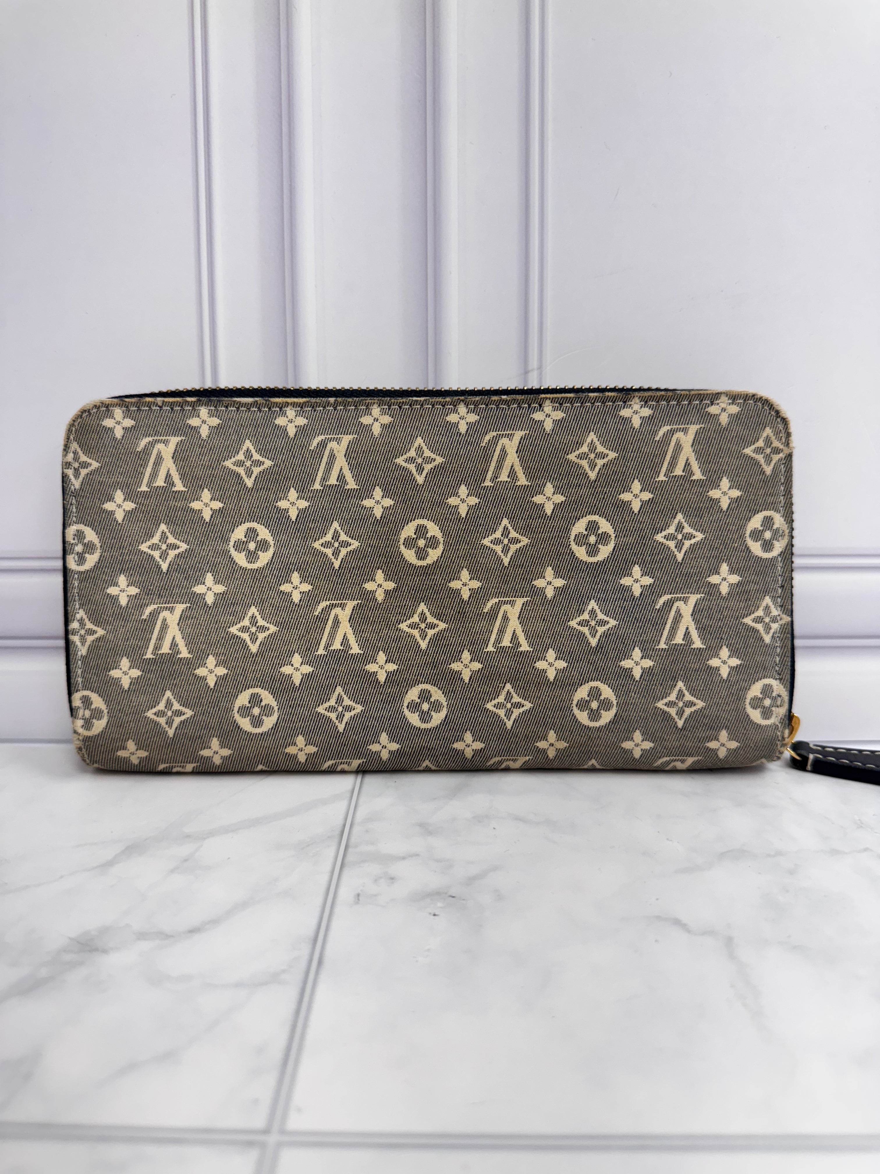 Louis Vuitton Mini Lin Monogram Zippy Wallet