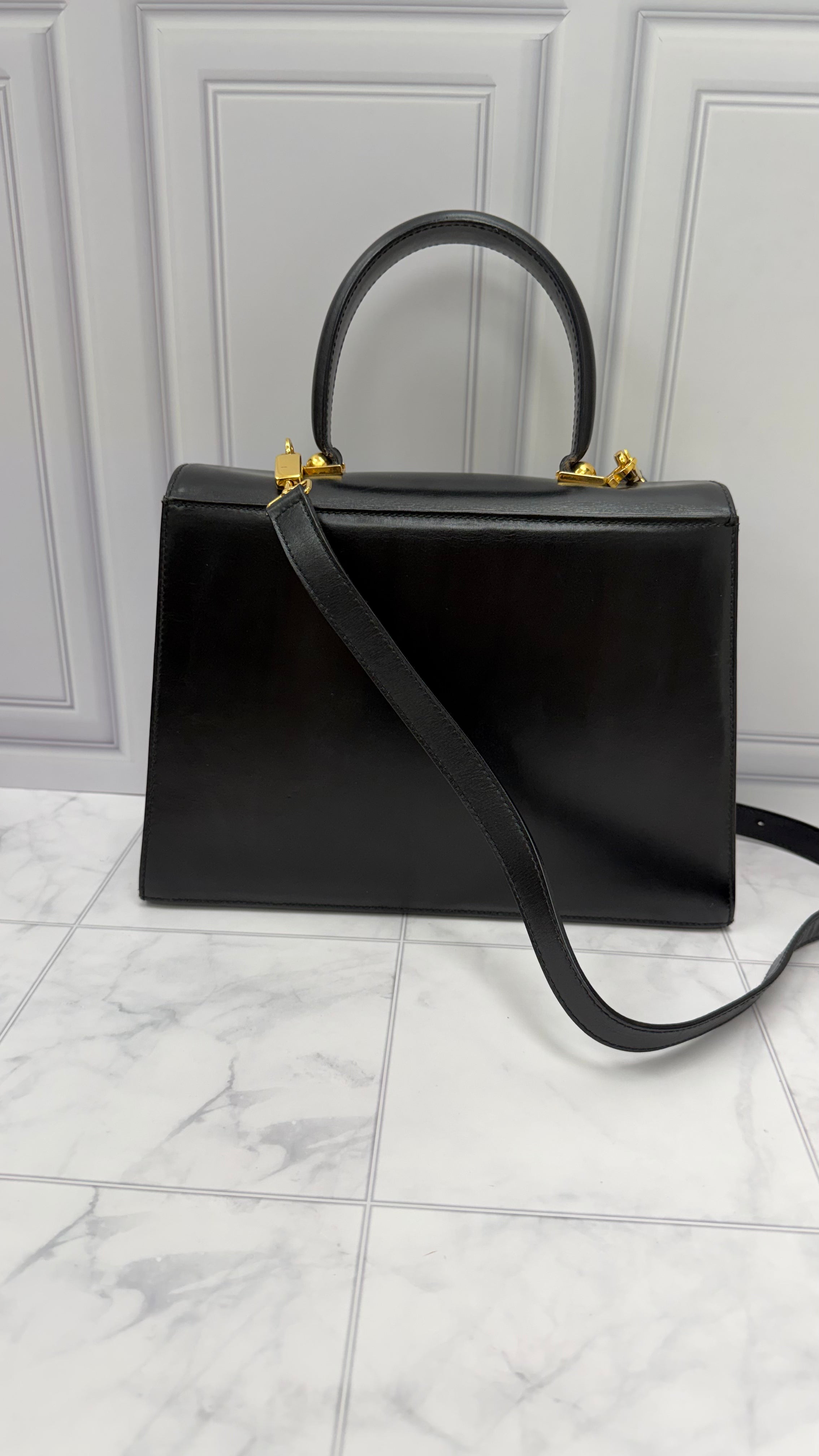 *DONS DROP* Salvatore Ferragamo Black Leather Brushed Off Top Handle Bag