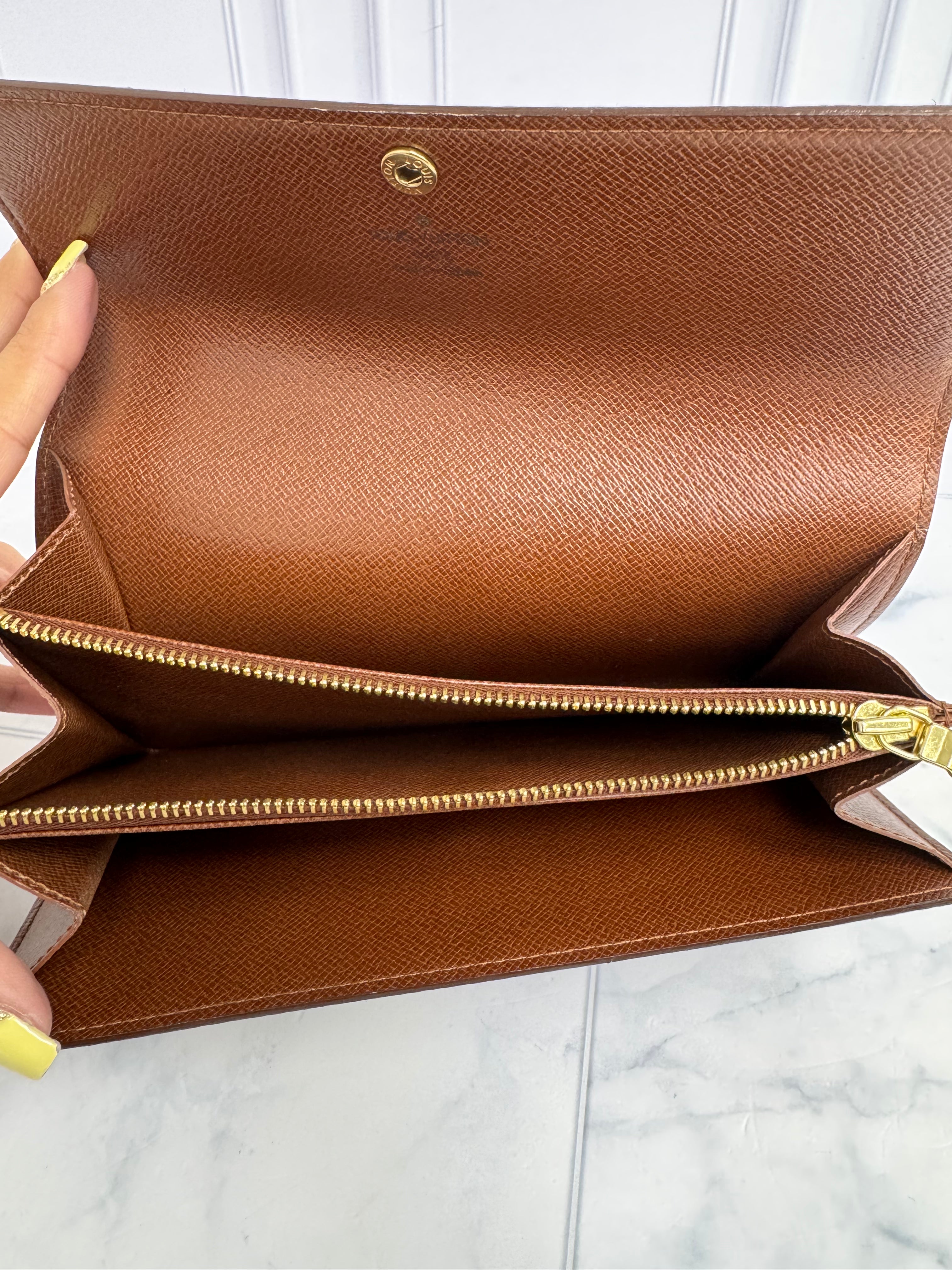 Louis Vuitton Monogram Sarah Long Wallet