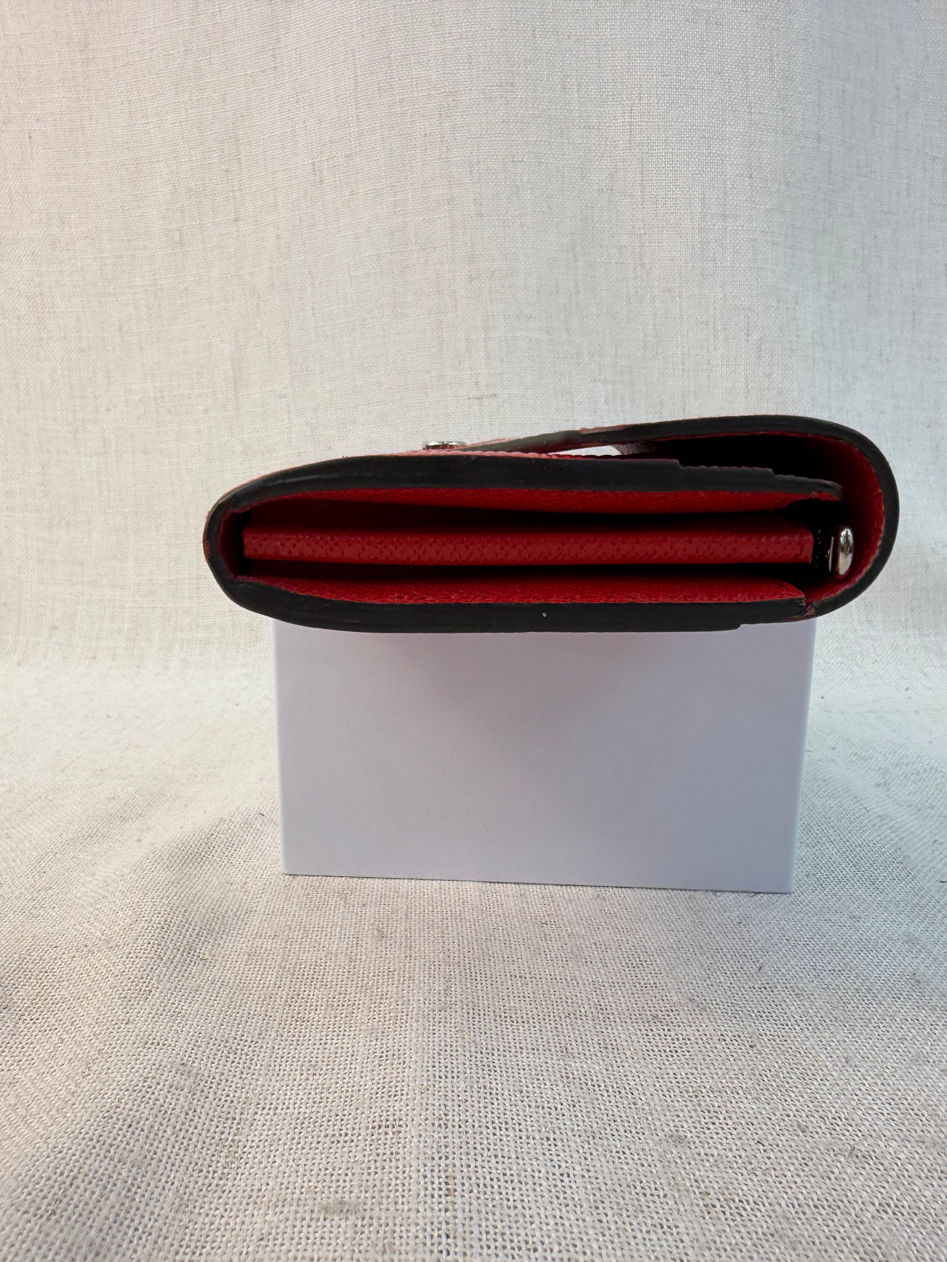 LIKE NEW Louis Vuitton Red Epi Sarah Wallet