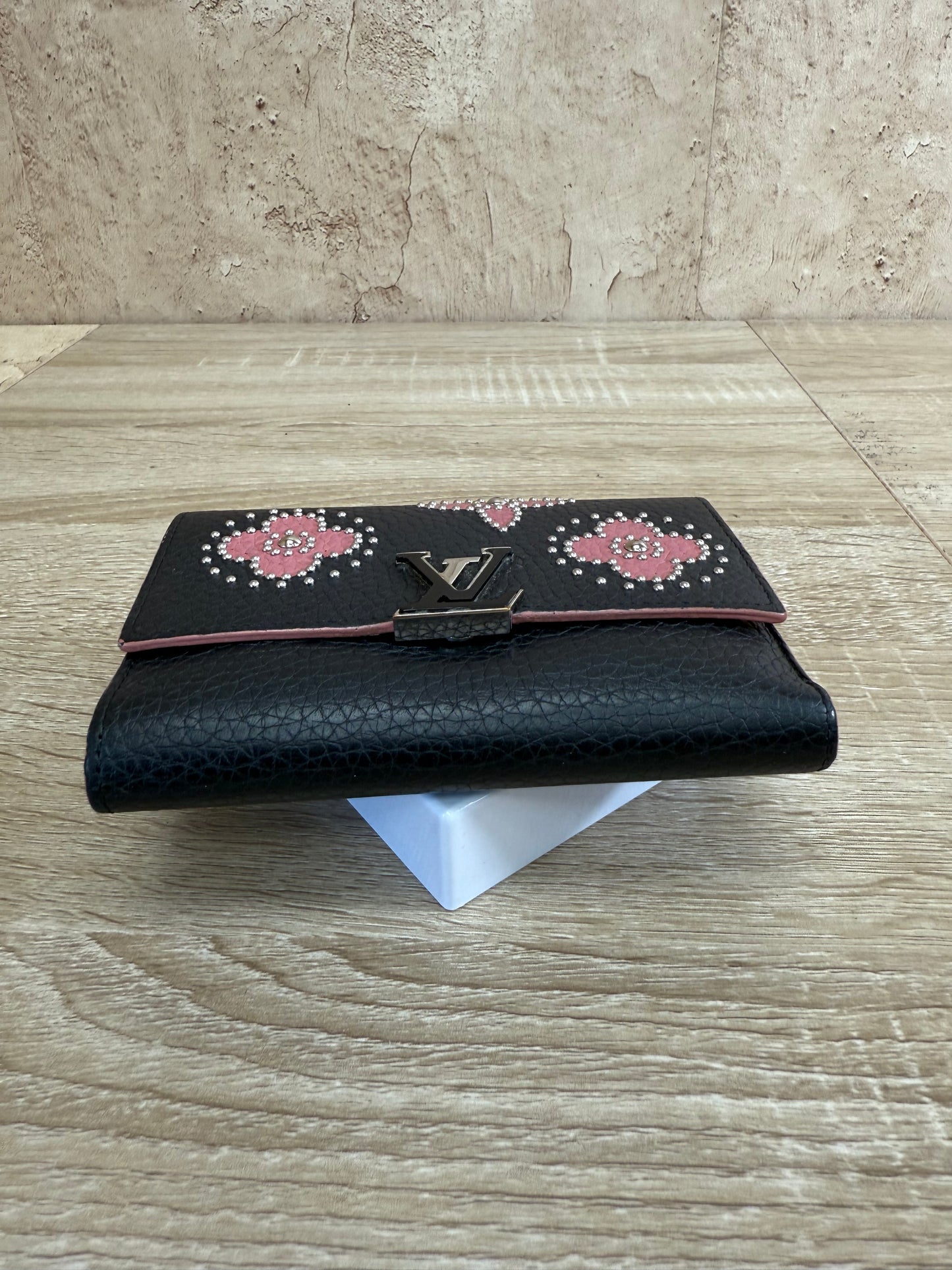 Louis Vuitton Black Leather Capucines Floral Compact Wallet
