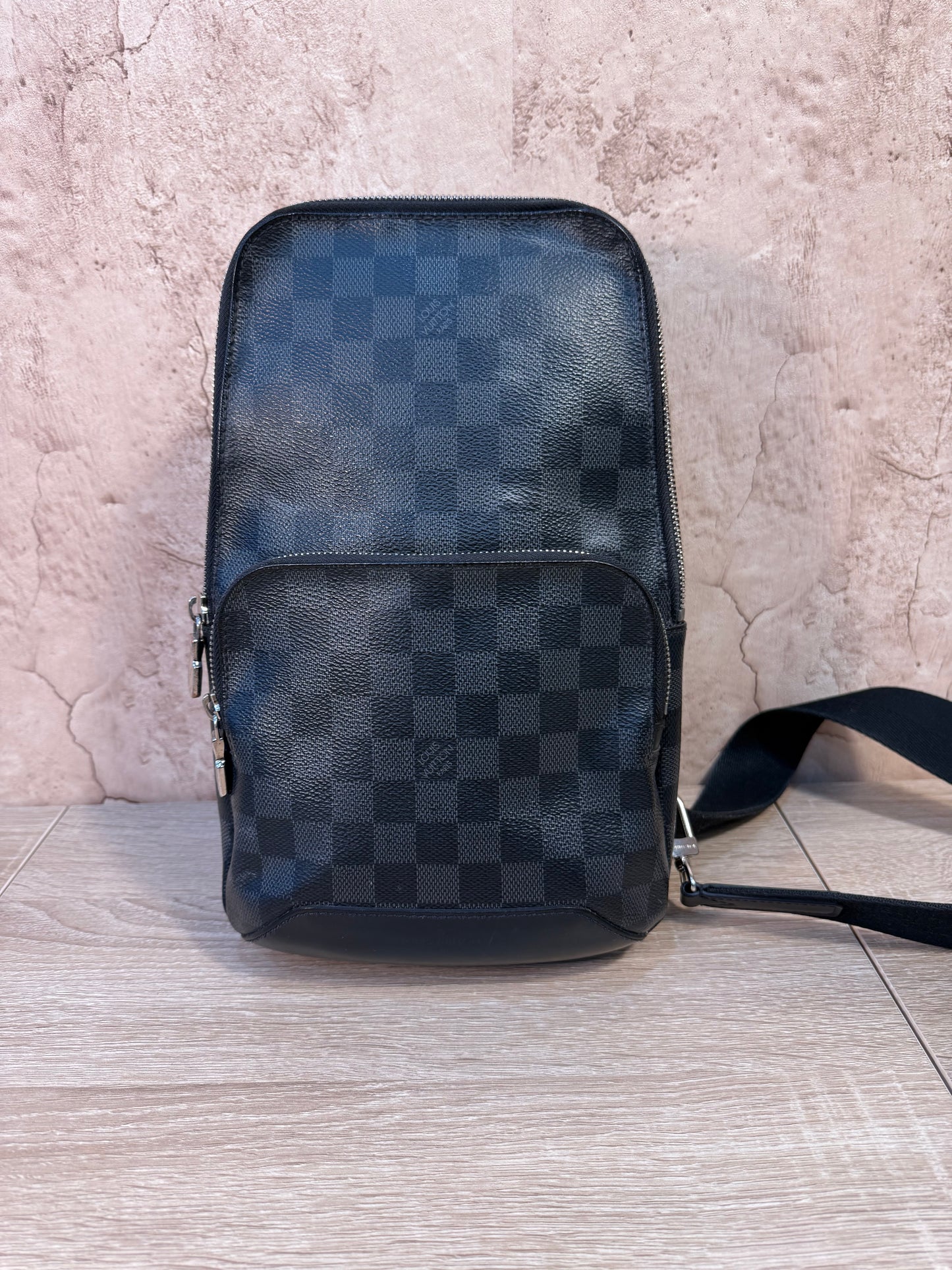 Louis Vuitton Damier Graphite Avenue Sling