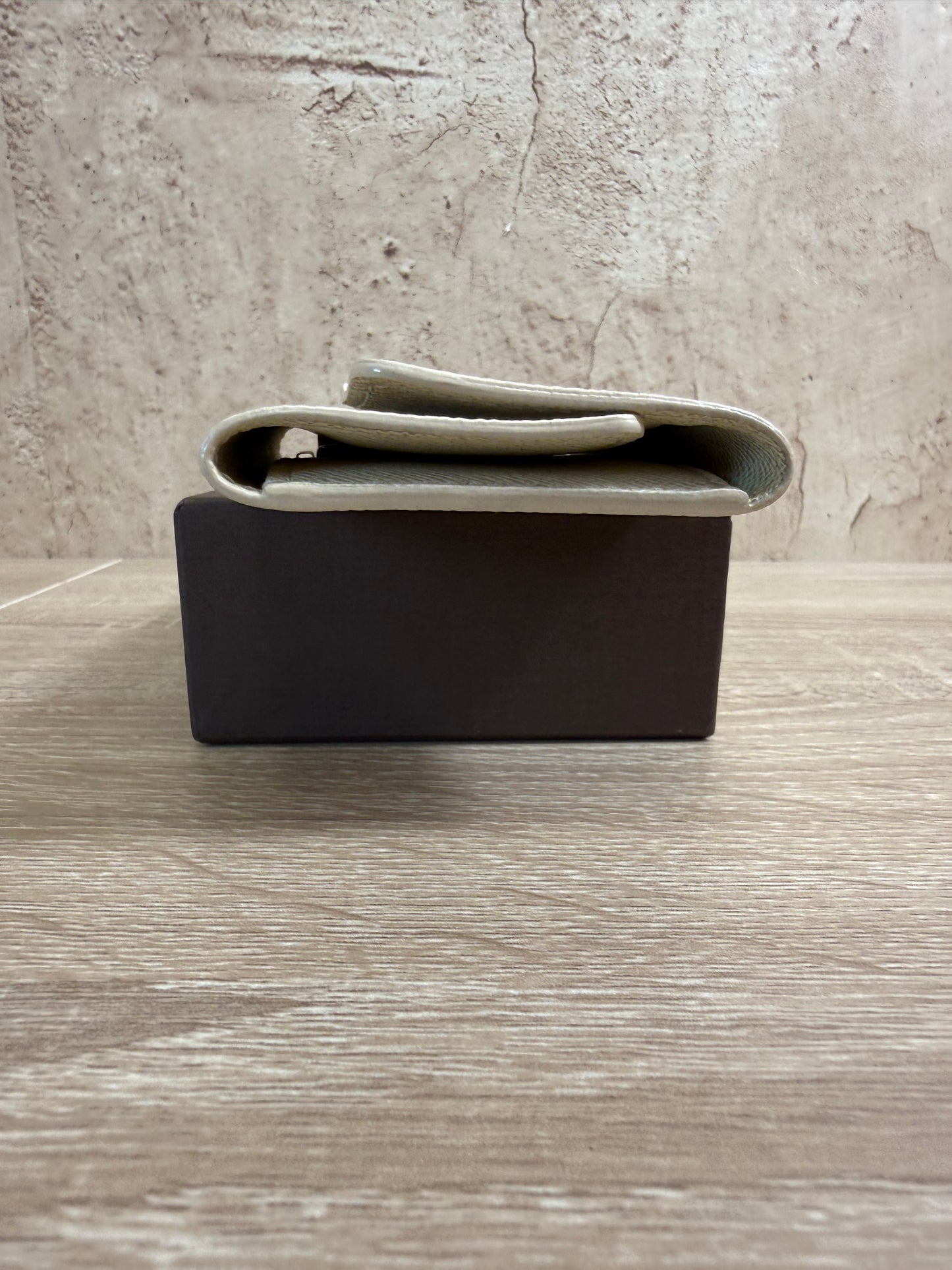Louis Vuitton Damier Azur 6 Key Ring Case