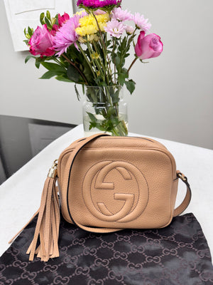 *DONS DROP* Gucci Tan Pebbled Leather Soho Disco Camera Bag