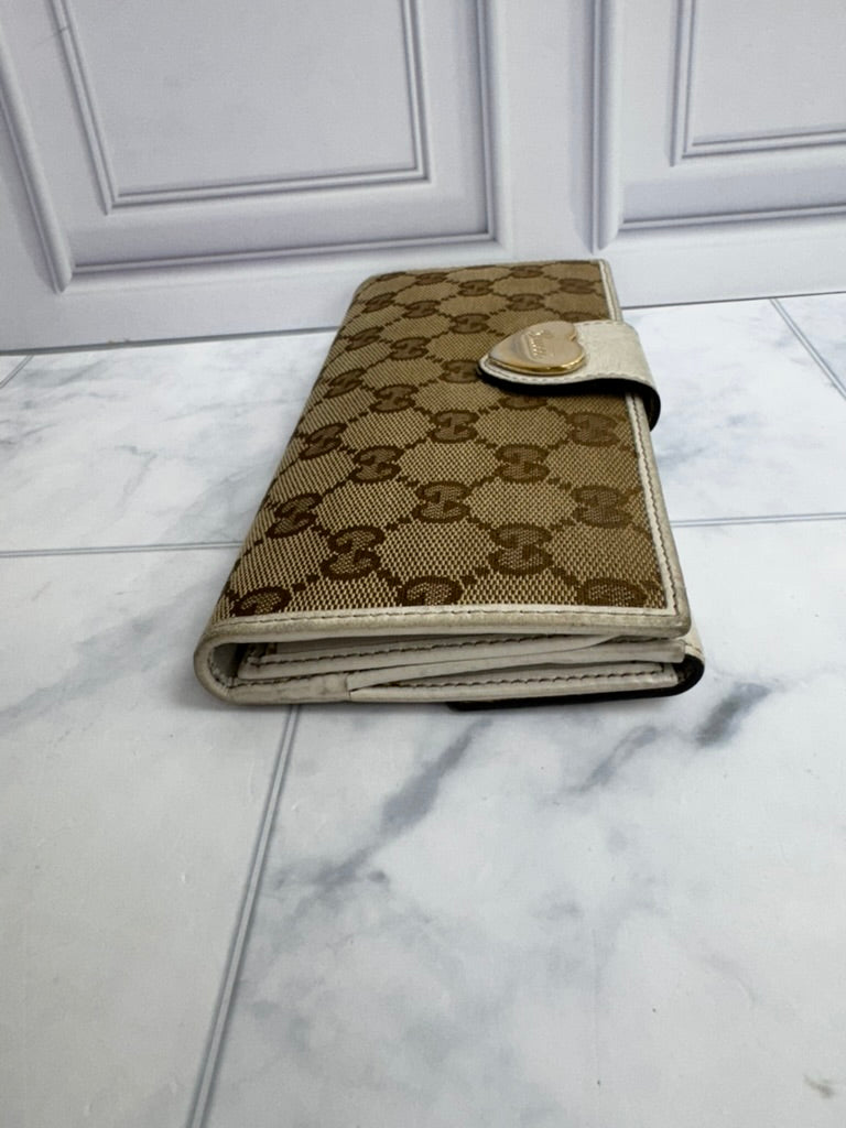 Gucci GG Canvas Lovely Heart Long Wallet