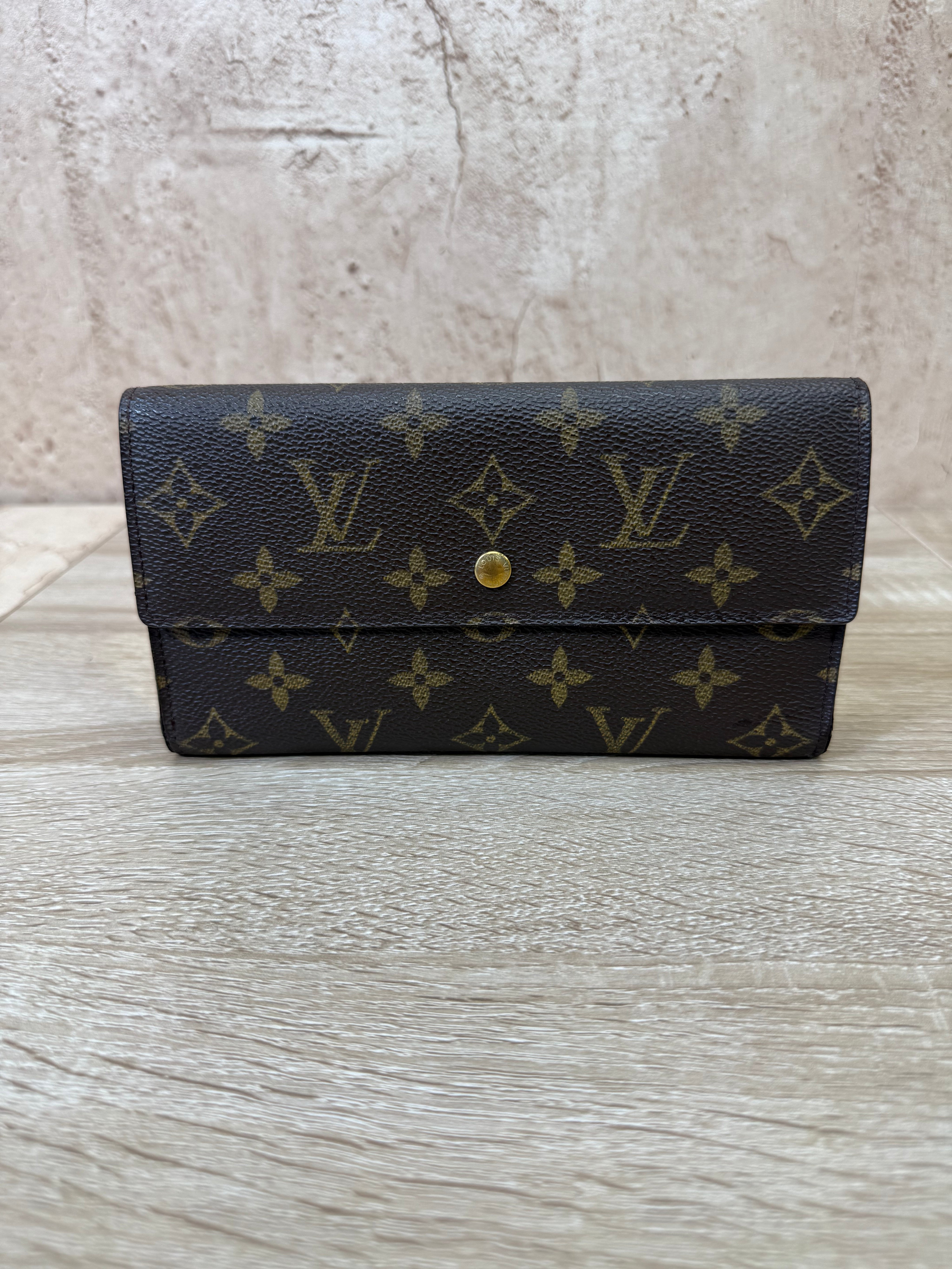 Louis Vuitton Monogram International Wallet