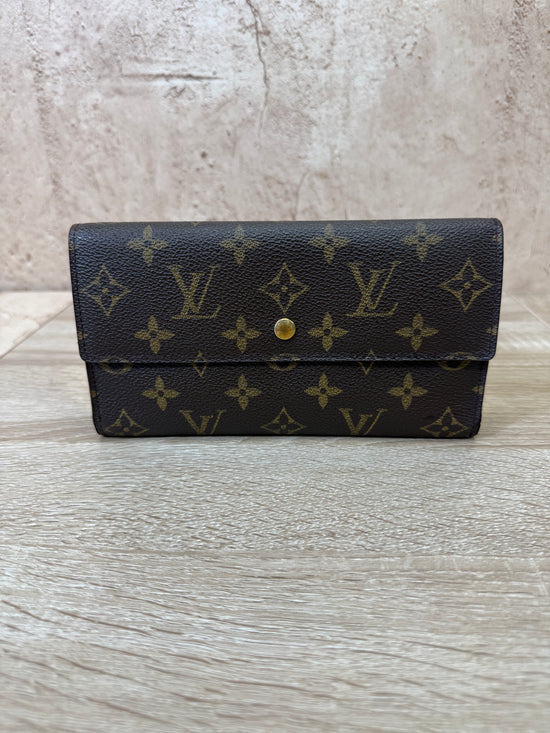 Louis Vuitton Monogram International Wallet