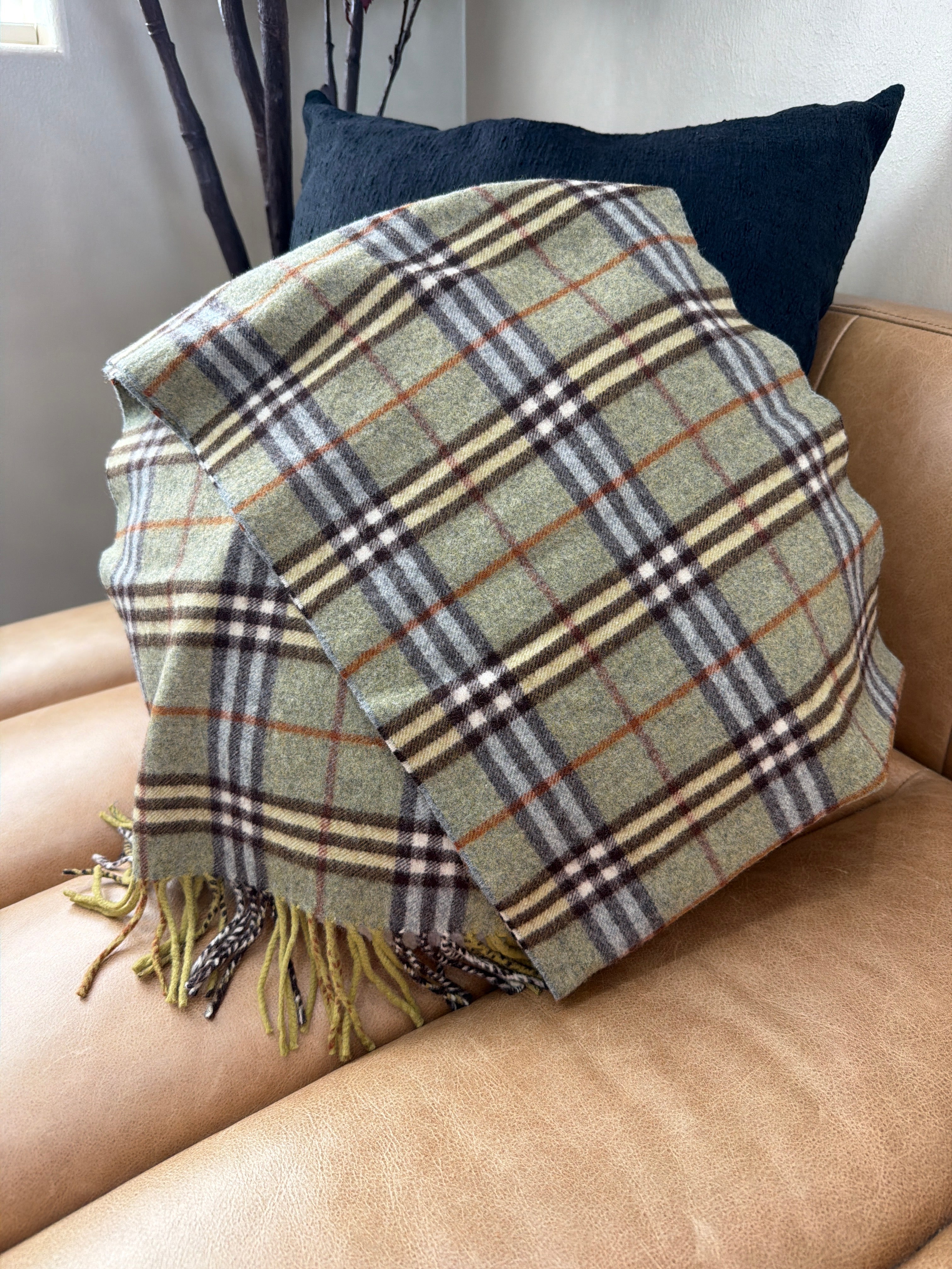 Burberry Vintage Light Green Novacheck Cashmere Scarf