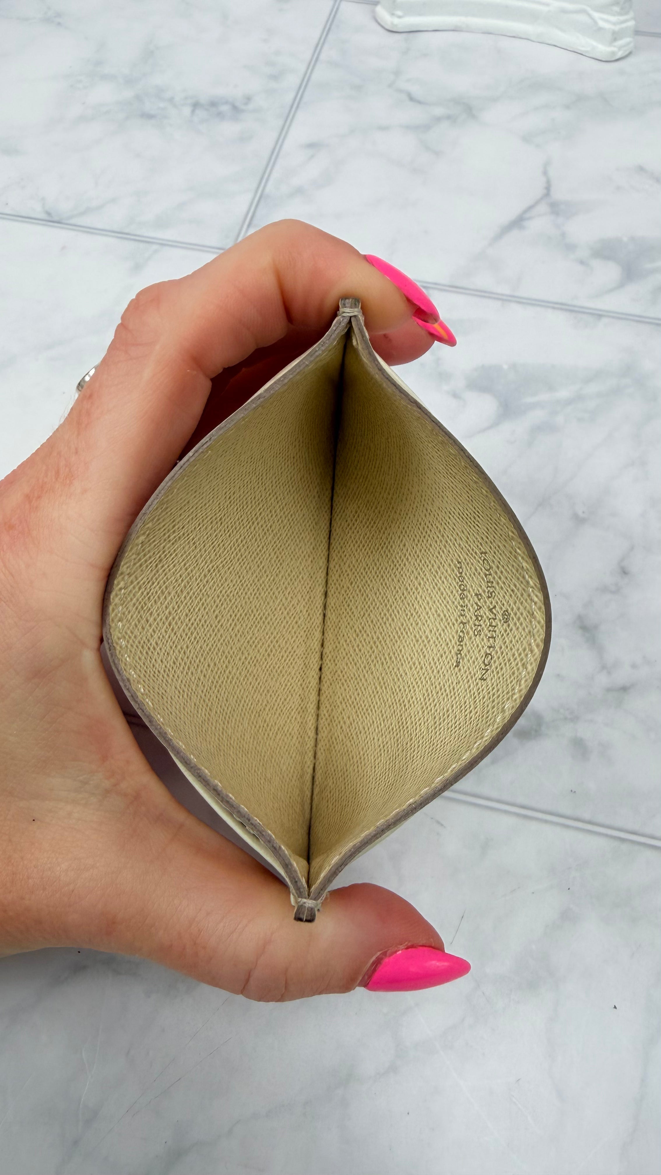 Louis Vuitton Ivory Epi Card Holder