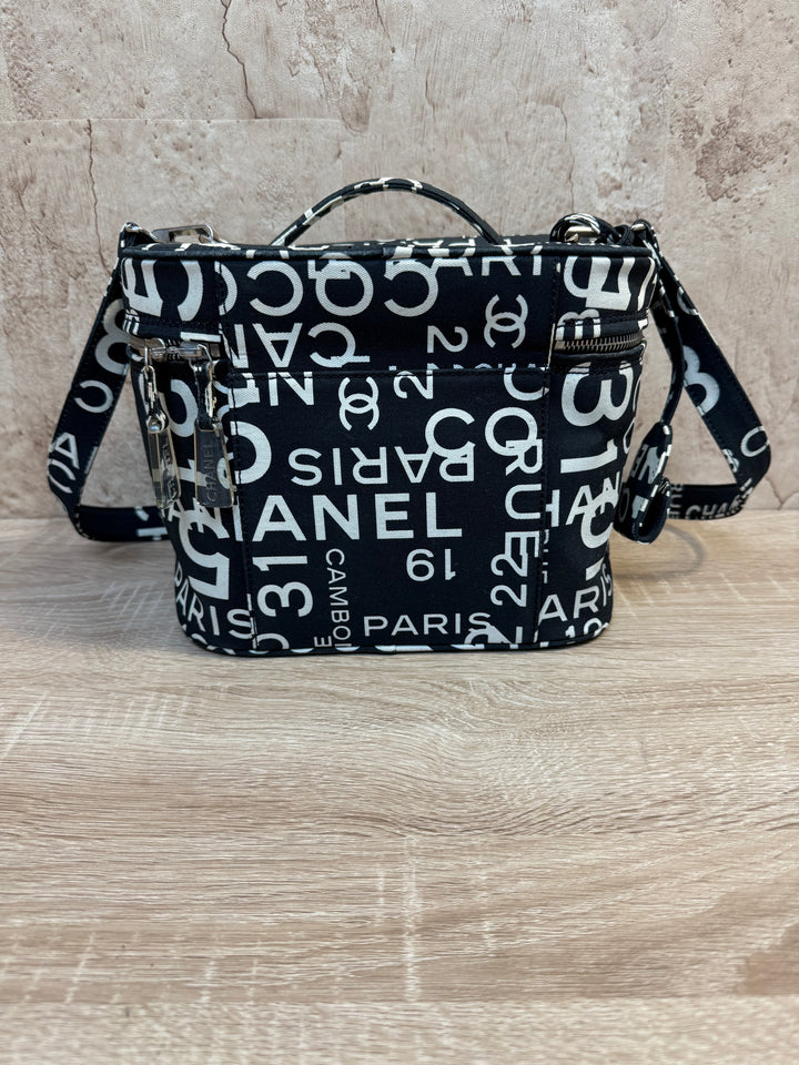 Chanel 31 Rue Cambon Canvas Vanity