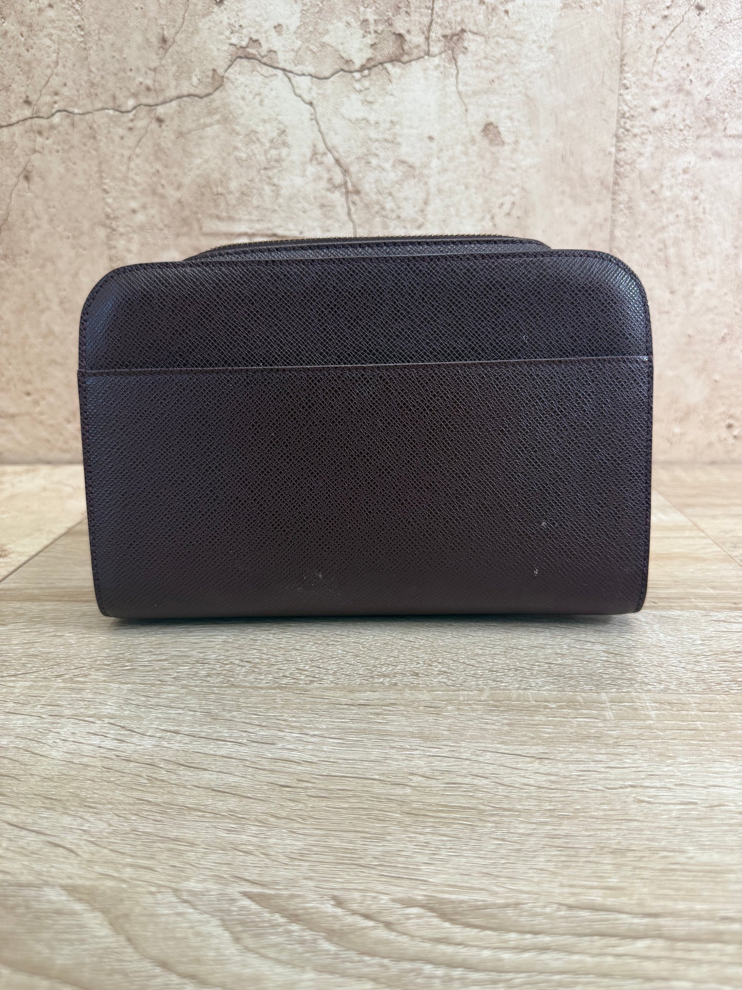 Louis Vuitton Burgundy Taiga Leather Baikal Clutch Bag