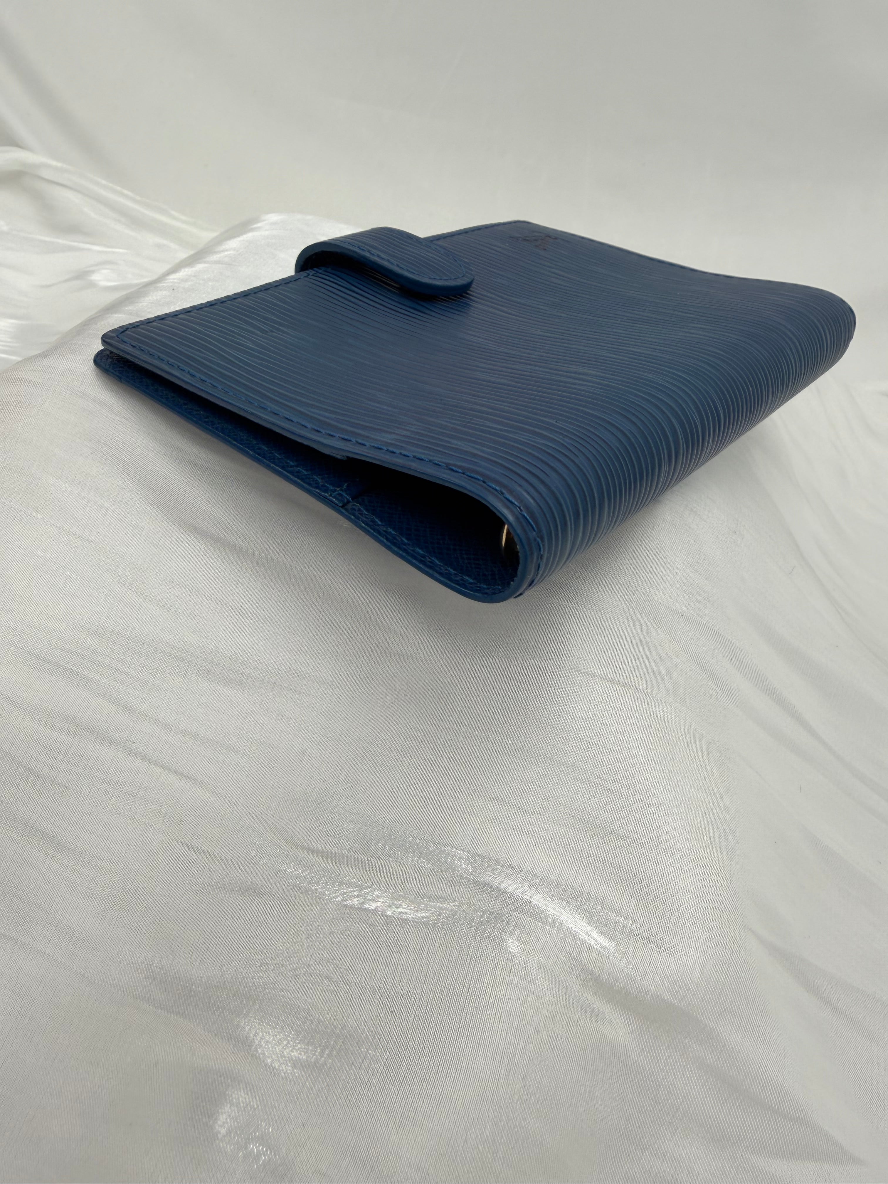 Louis Vuitton Blue Epi Leather Passport Agenda PM