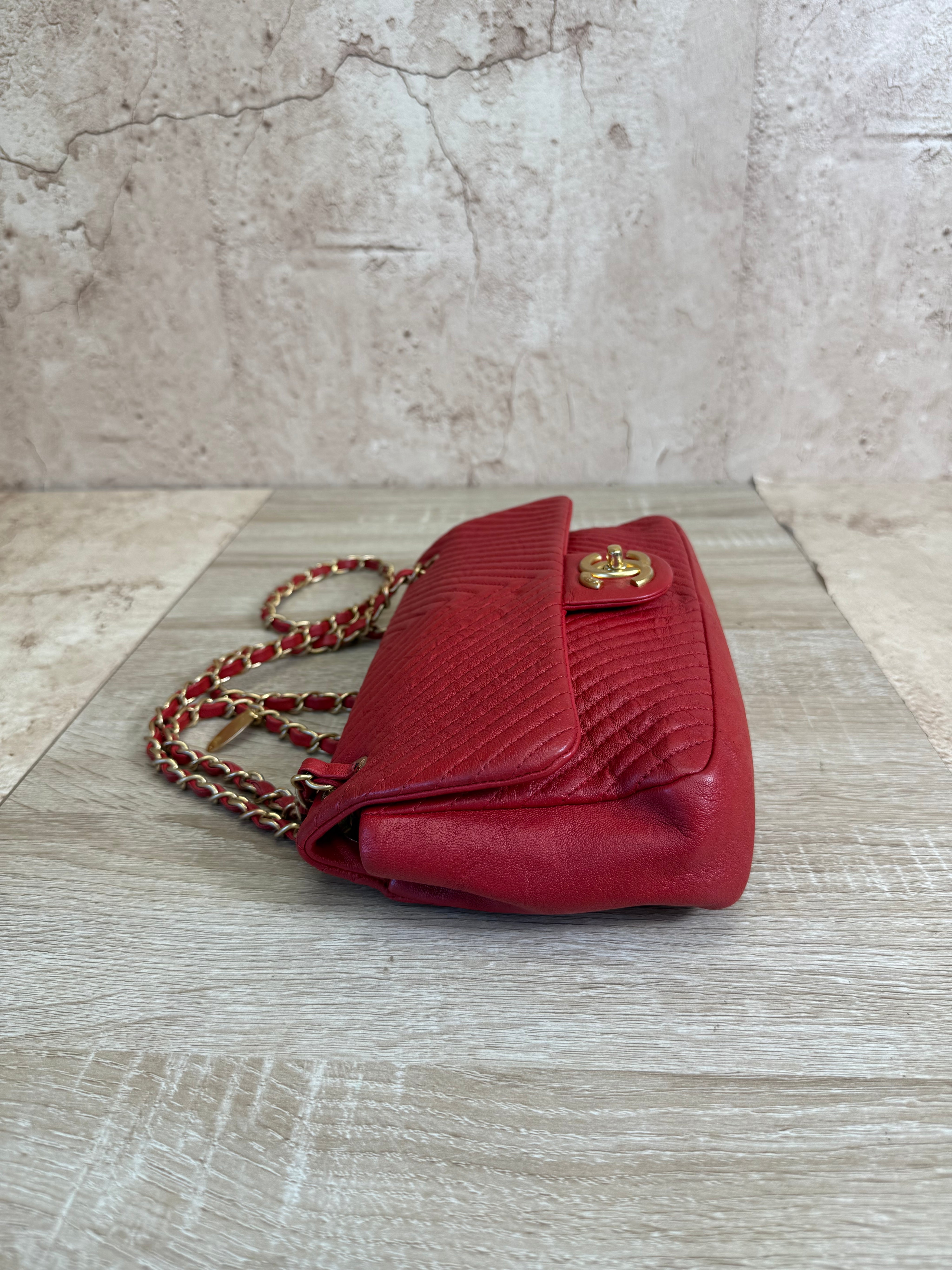 Chanel Red Chevron Quilt Surpique Flap Bag