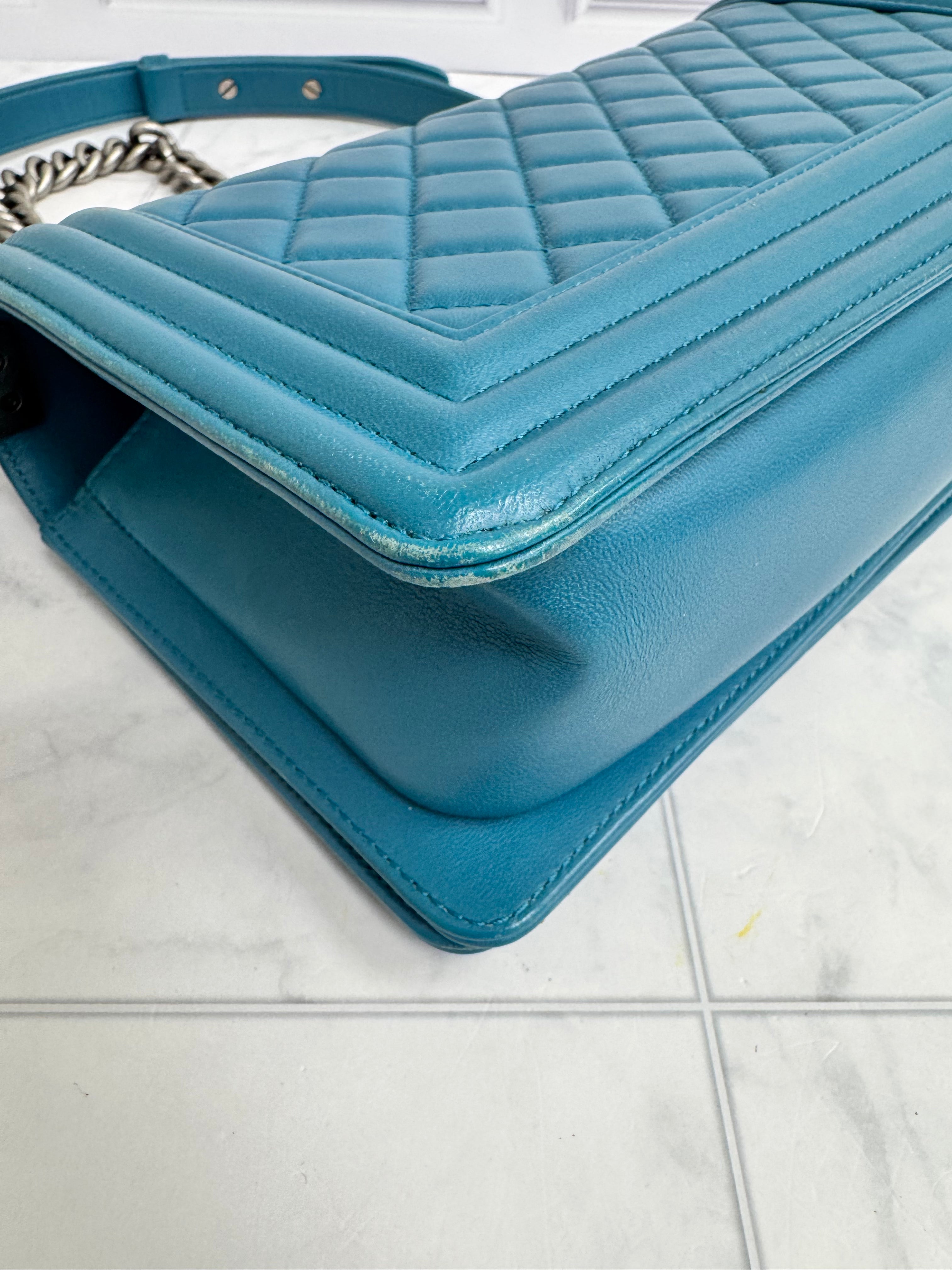 Chanel Turquoise Quilted Leather Medium Boy Flap Bag