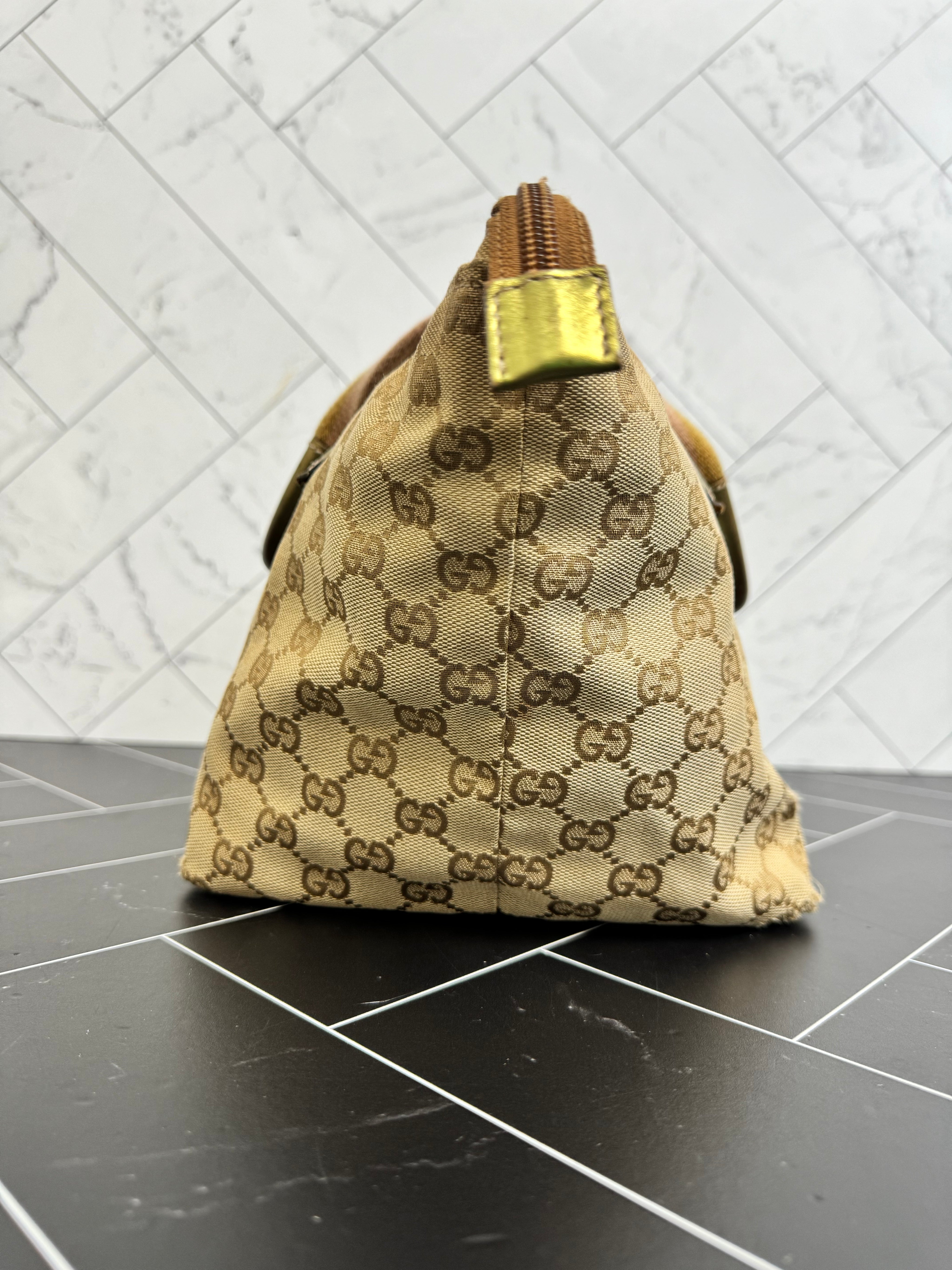 Gucci Beige Canvas Sherry Line Hand Bag