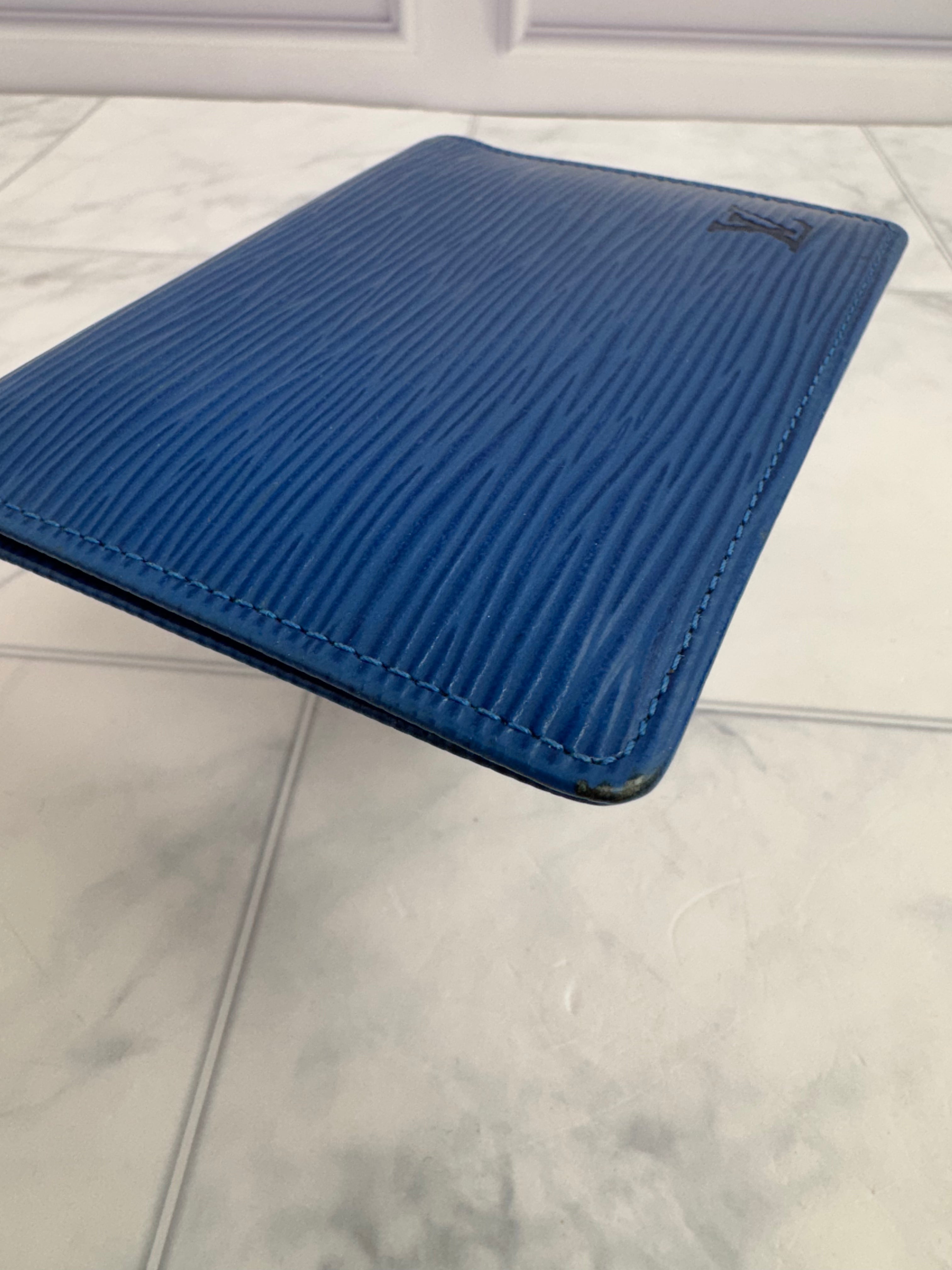 Louis Vuitton Blue Epi Card Case