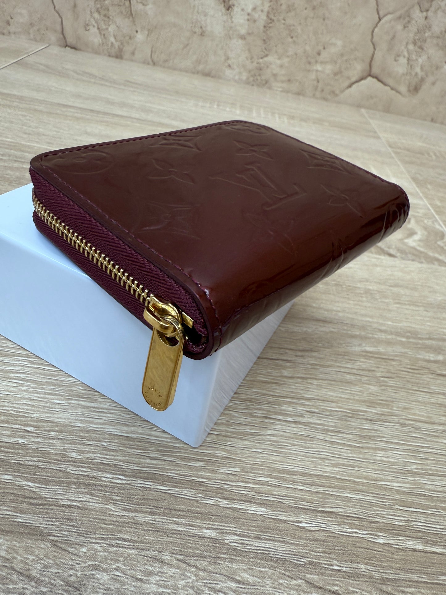 Louis Vuitton Burgundy Vernis Compact Zippy Wallet