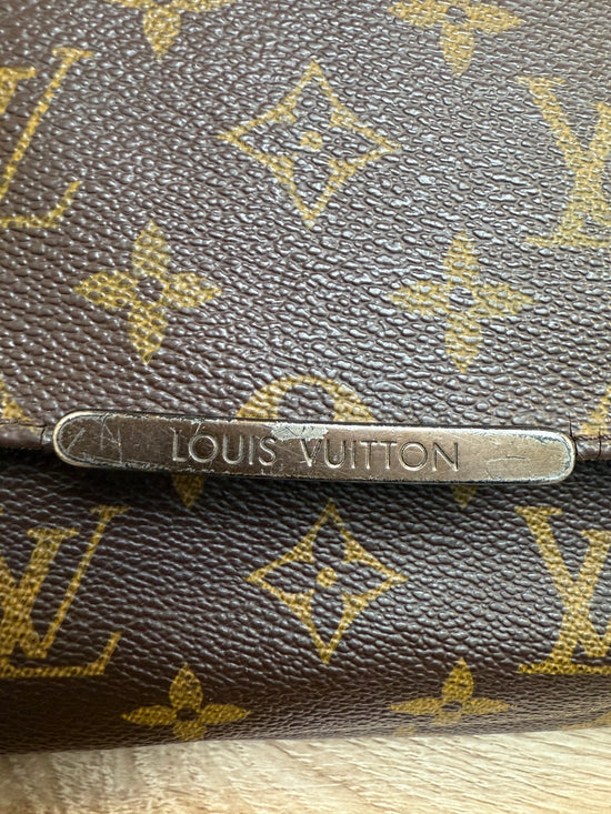 Louis Vuitton Monogram Messenger Bag