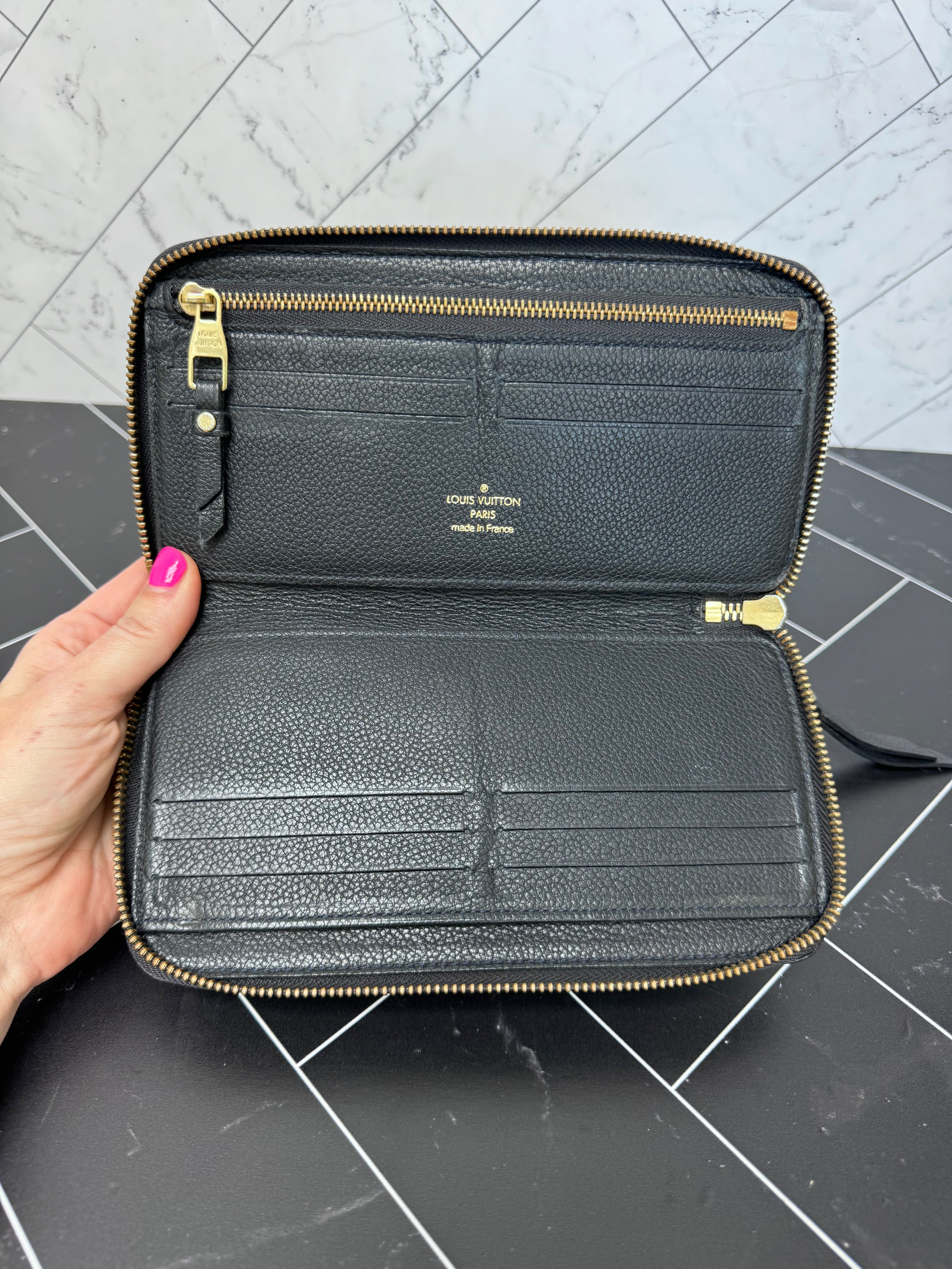 Louis Vuitton Black Empreinte Zippy Organizer Wallet