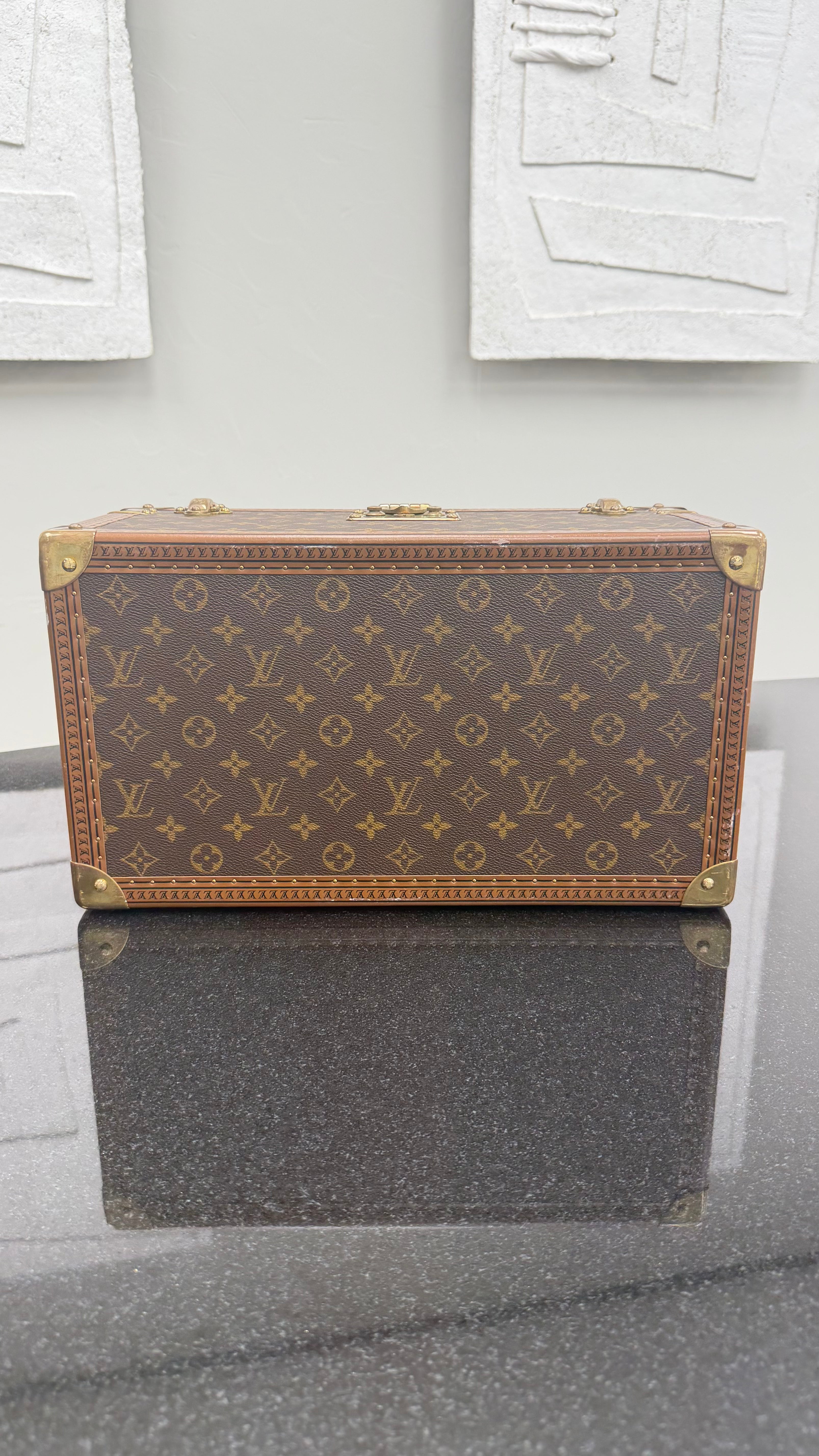 Louis Vuitton Monogram Boîte Bouteilles Et Glace Beauty Trunk