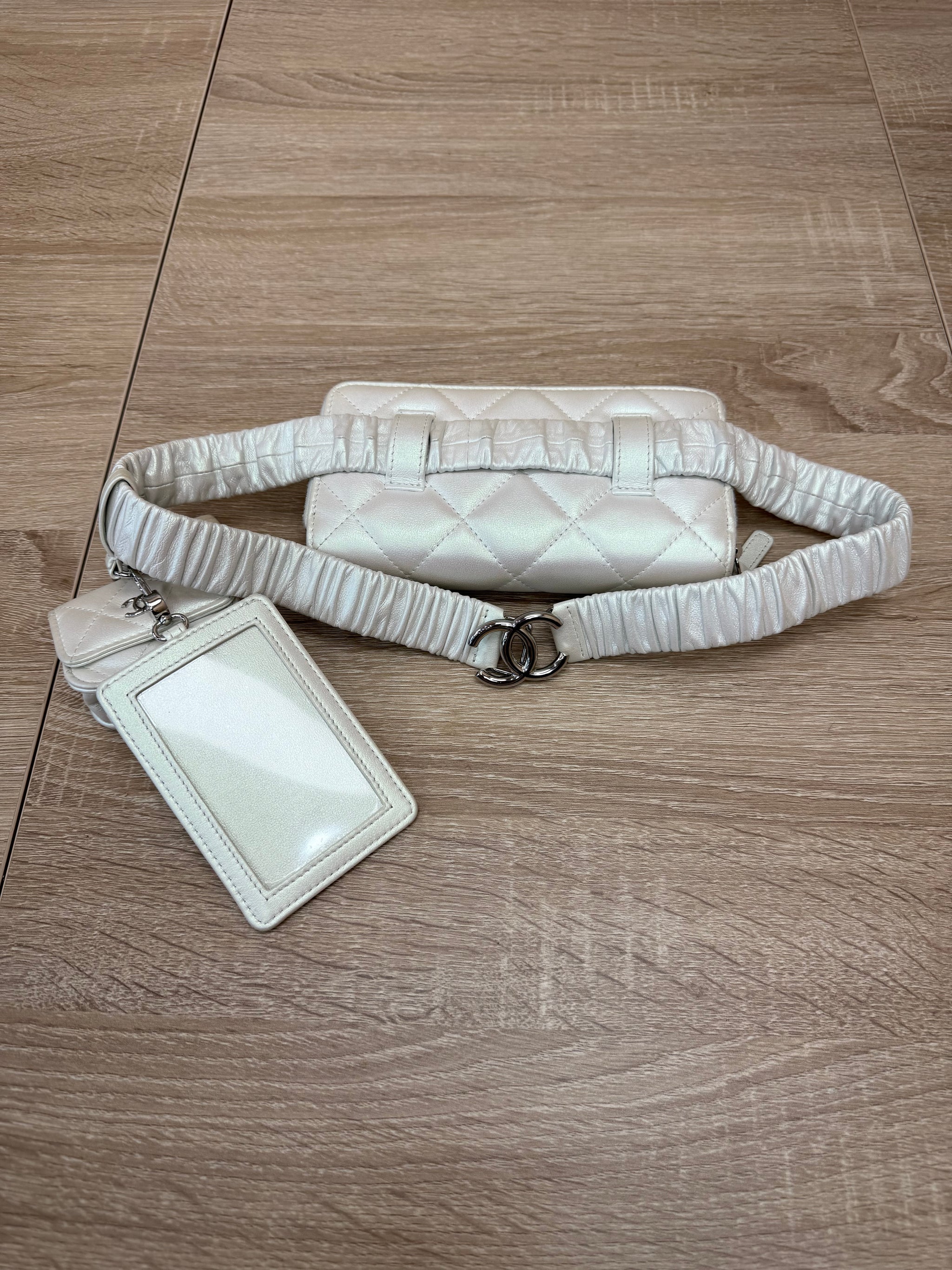 LIKE NEW Chanel White Iridescent Calfskin Leather Coco Belt Bag