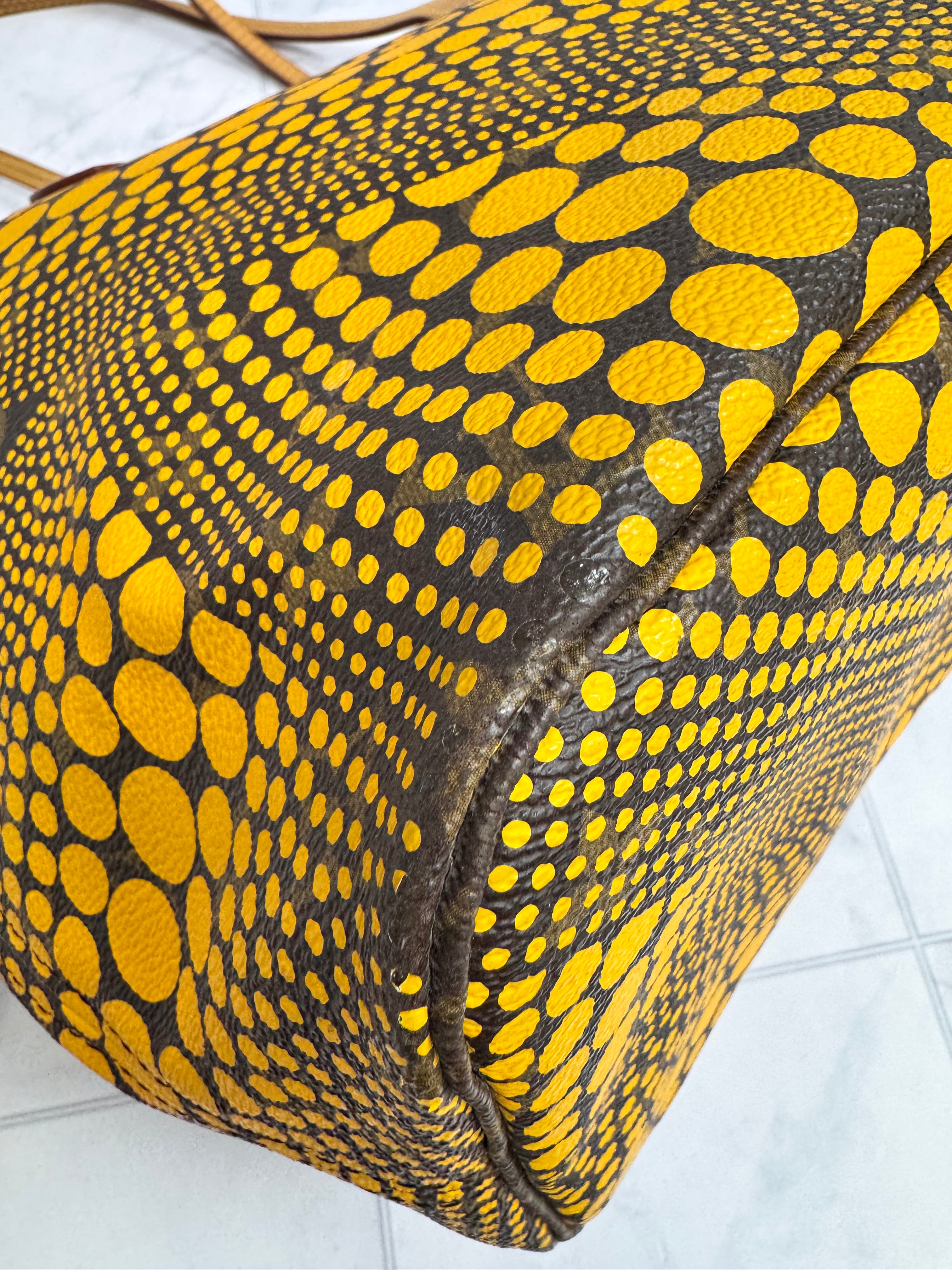 *DONS DROP* Louis Vuitton Yellow Monogram Waves Neverfull MM Tote Bag
