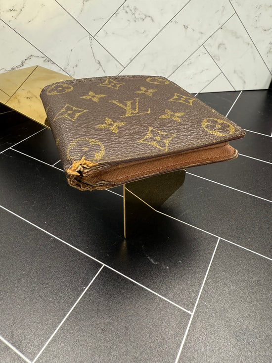 Louis Vuitton Monogram Men’s Bifold