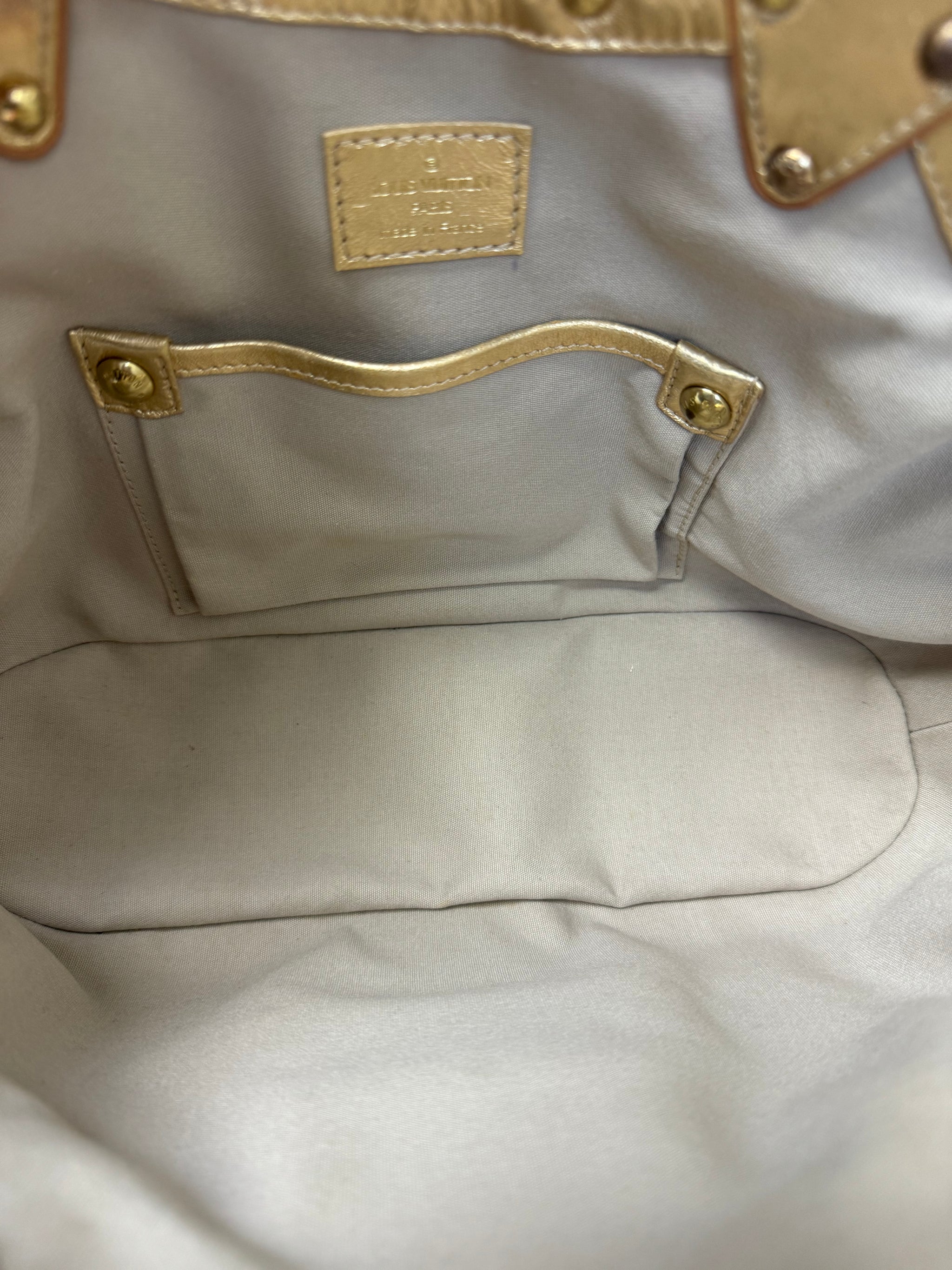 Louis Vuitton Theda Mini Lin GM Handbag