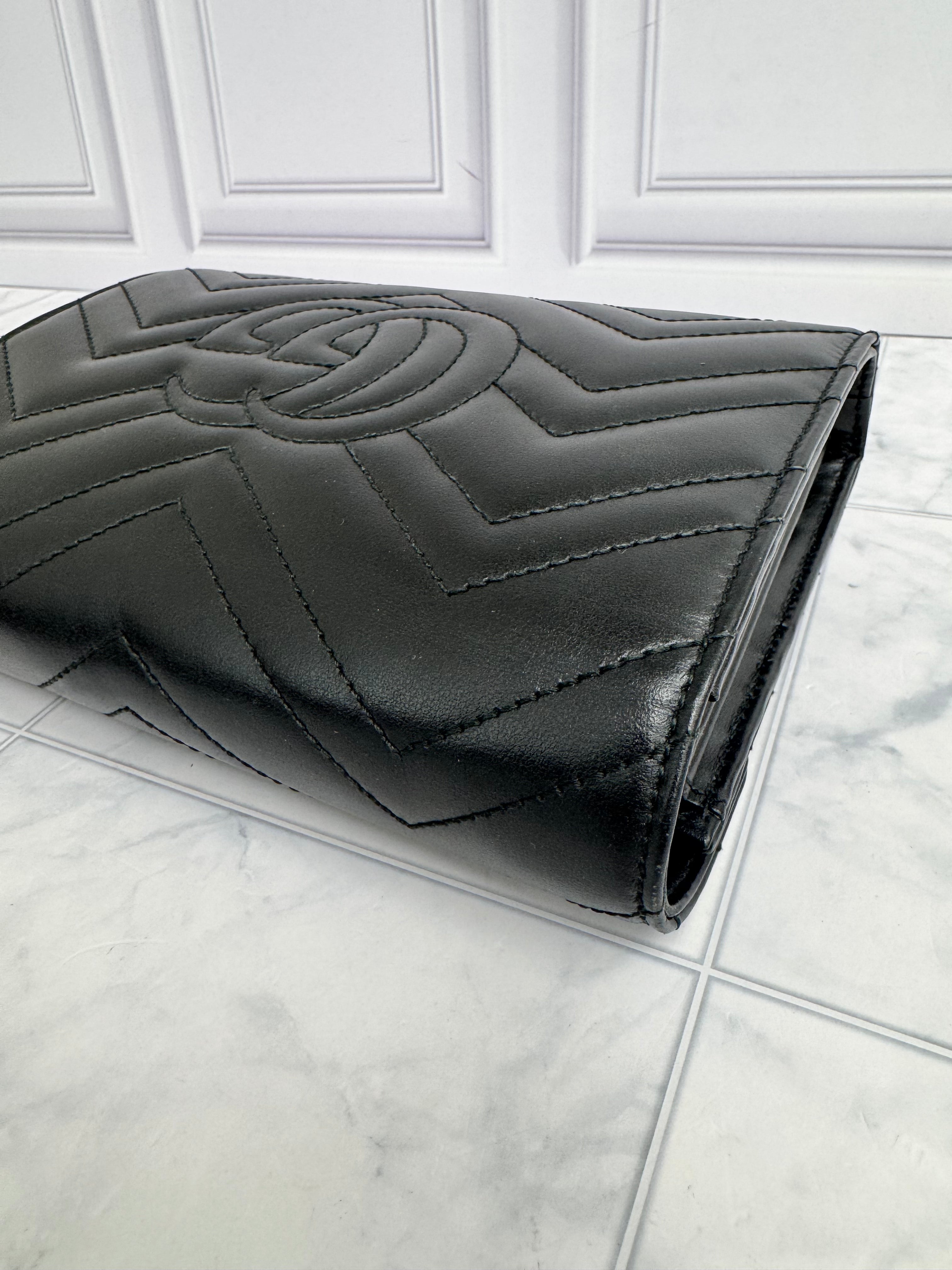 Gucci Black Chevron Quilted Leather GG Marmont Wallet On A Chain