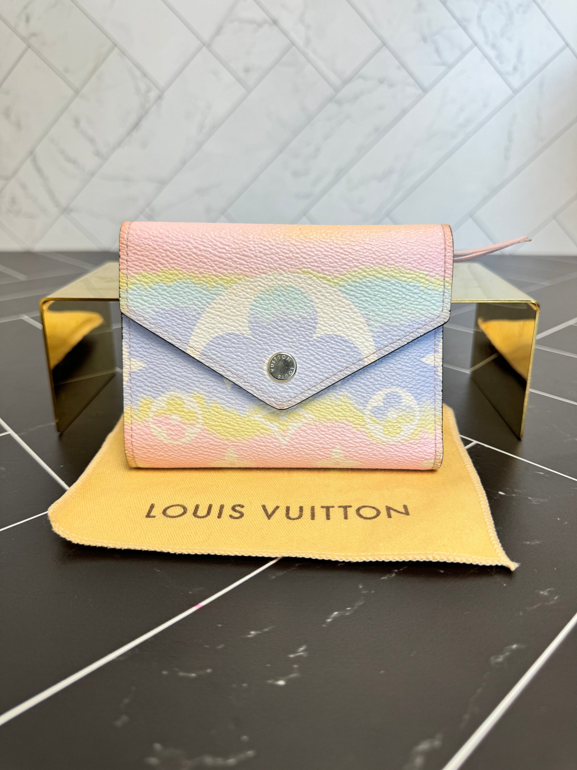 Louis Vuitton Escale Victorine Compact Wallet