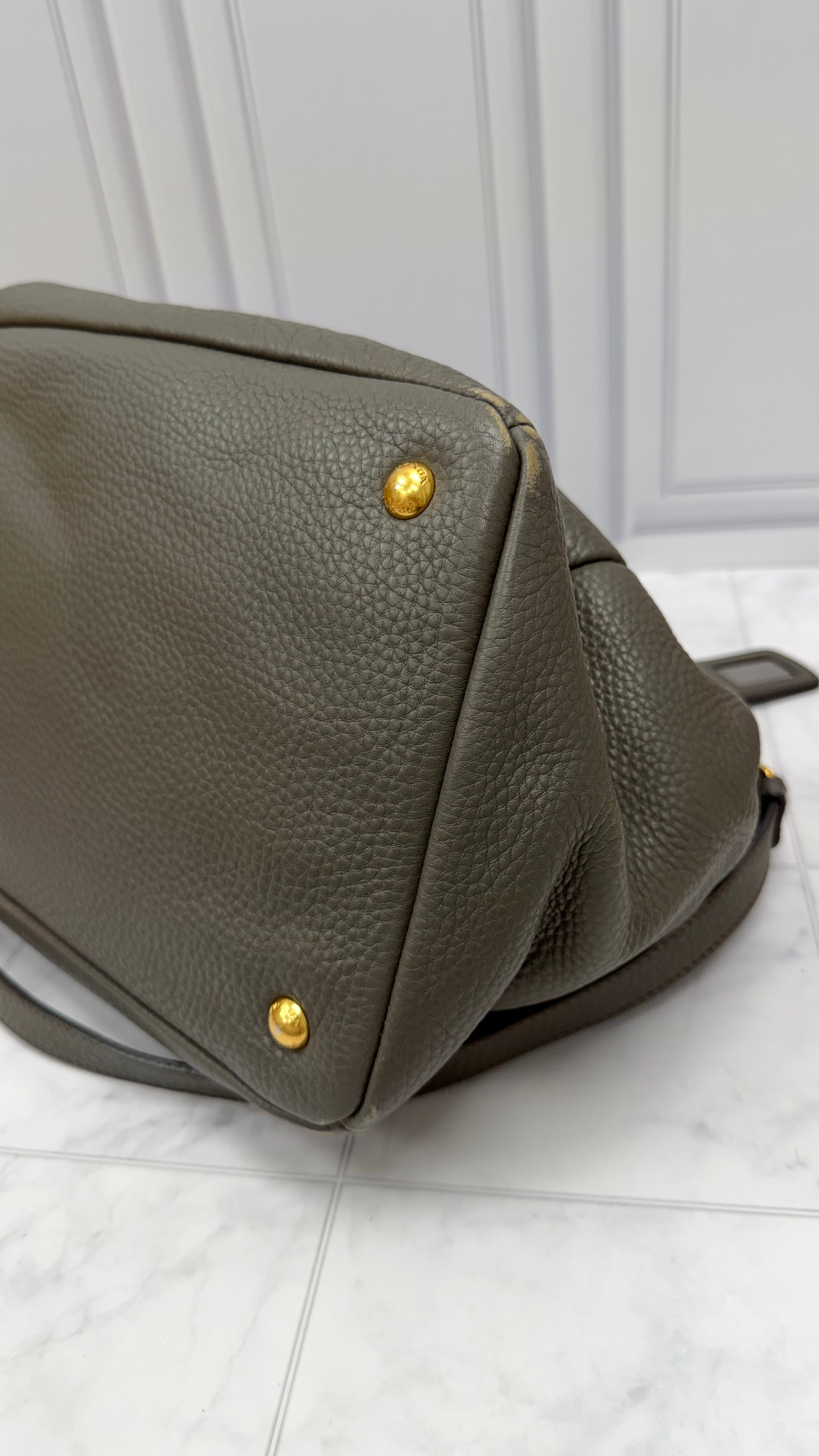 *DONS DROP* Prada Grey Grained Leather Vitello Daino Two-Way Tote Bag