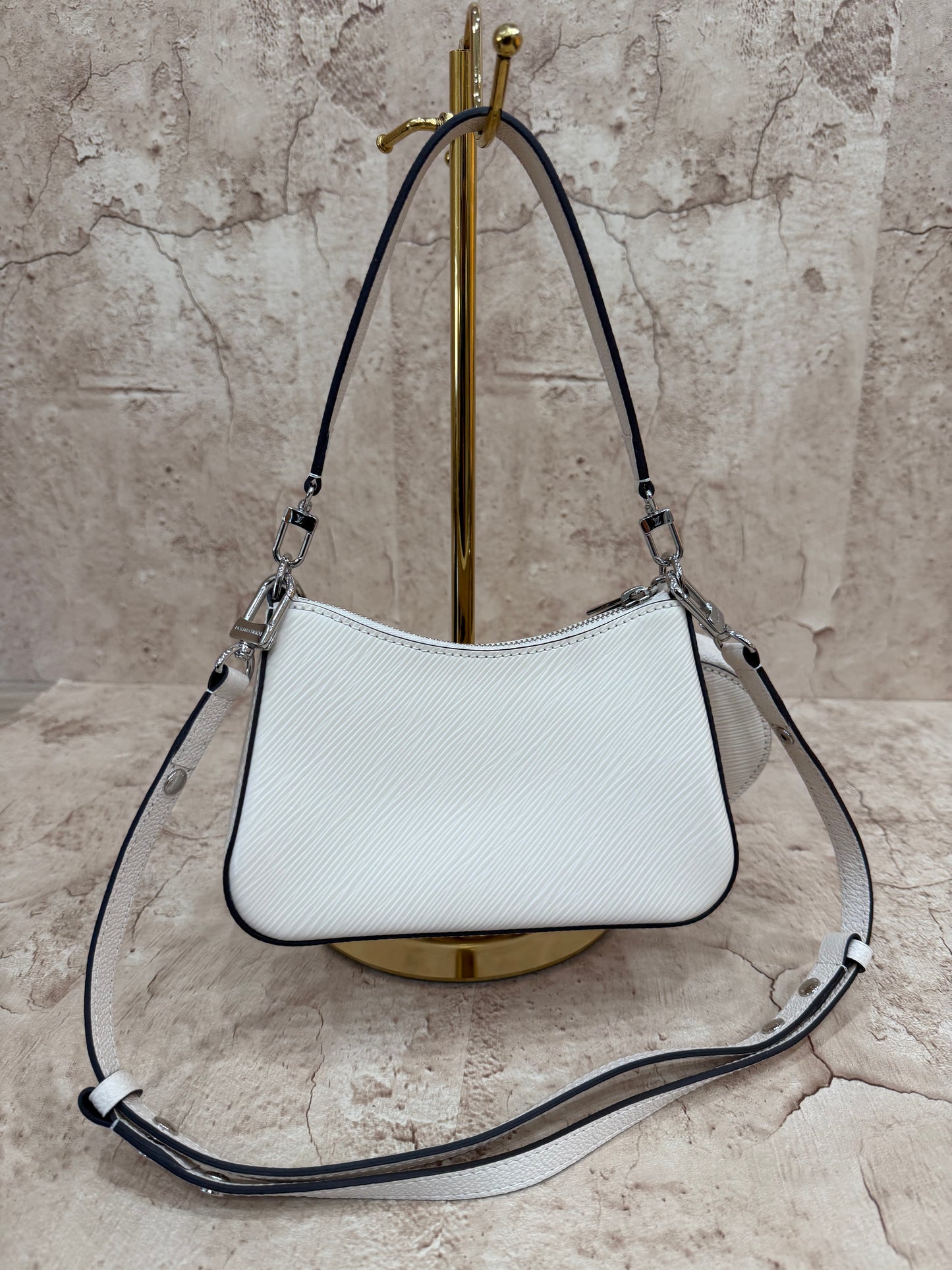 BRAND NEW Louis Vuitton Ivory Epi Marellini Crossbody Bag