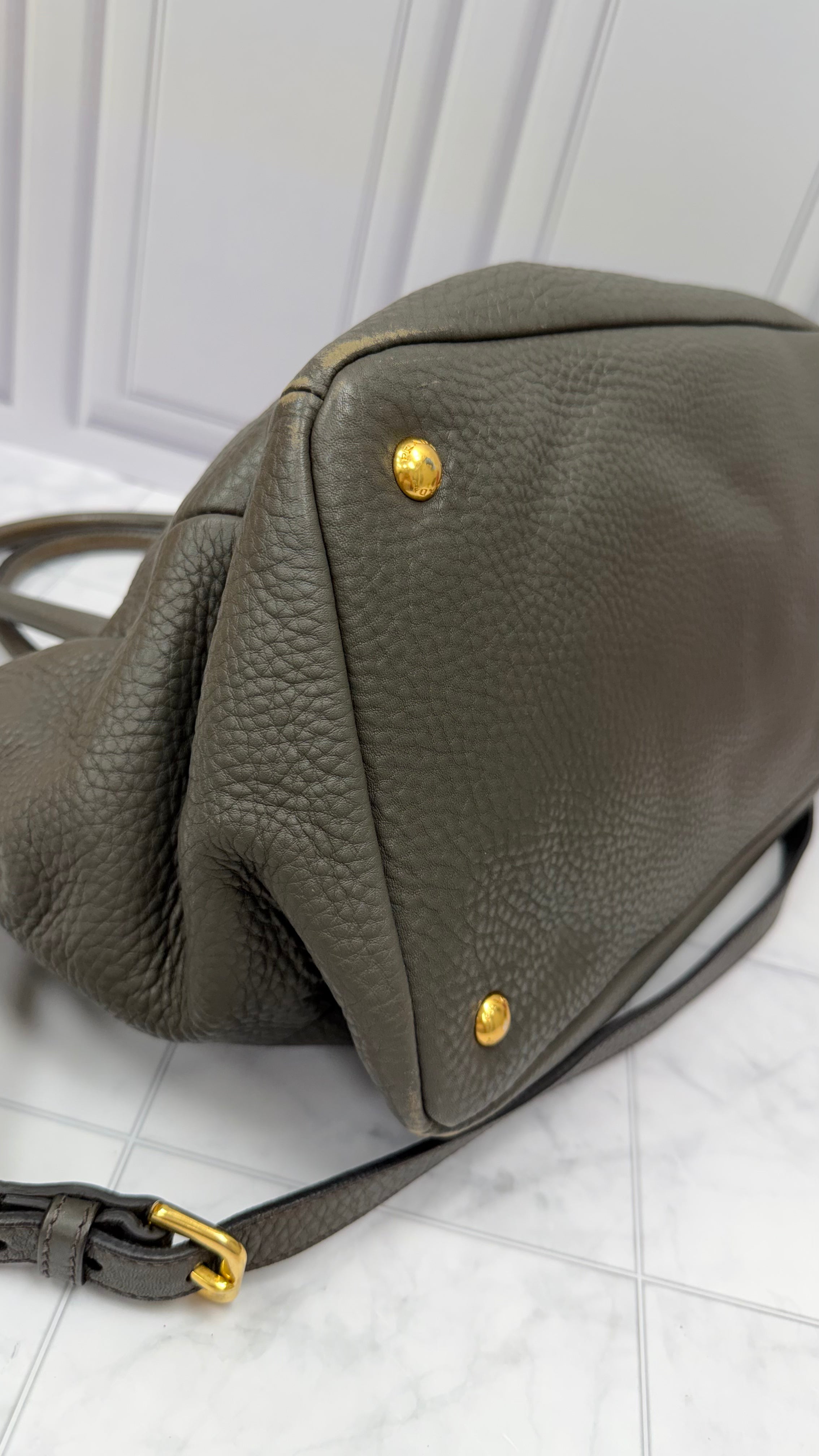 *DONS DROP* Prada Grey Grained Leather Vitello Daino Two-Way Tote Bag