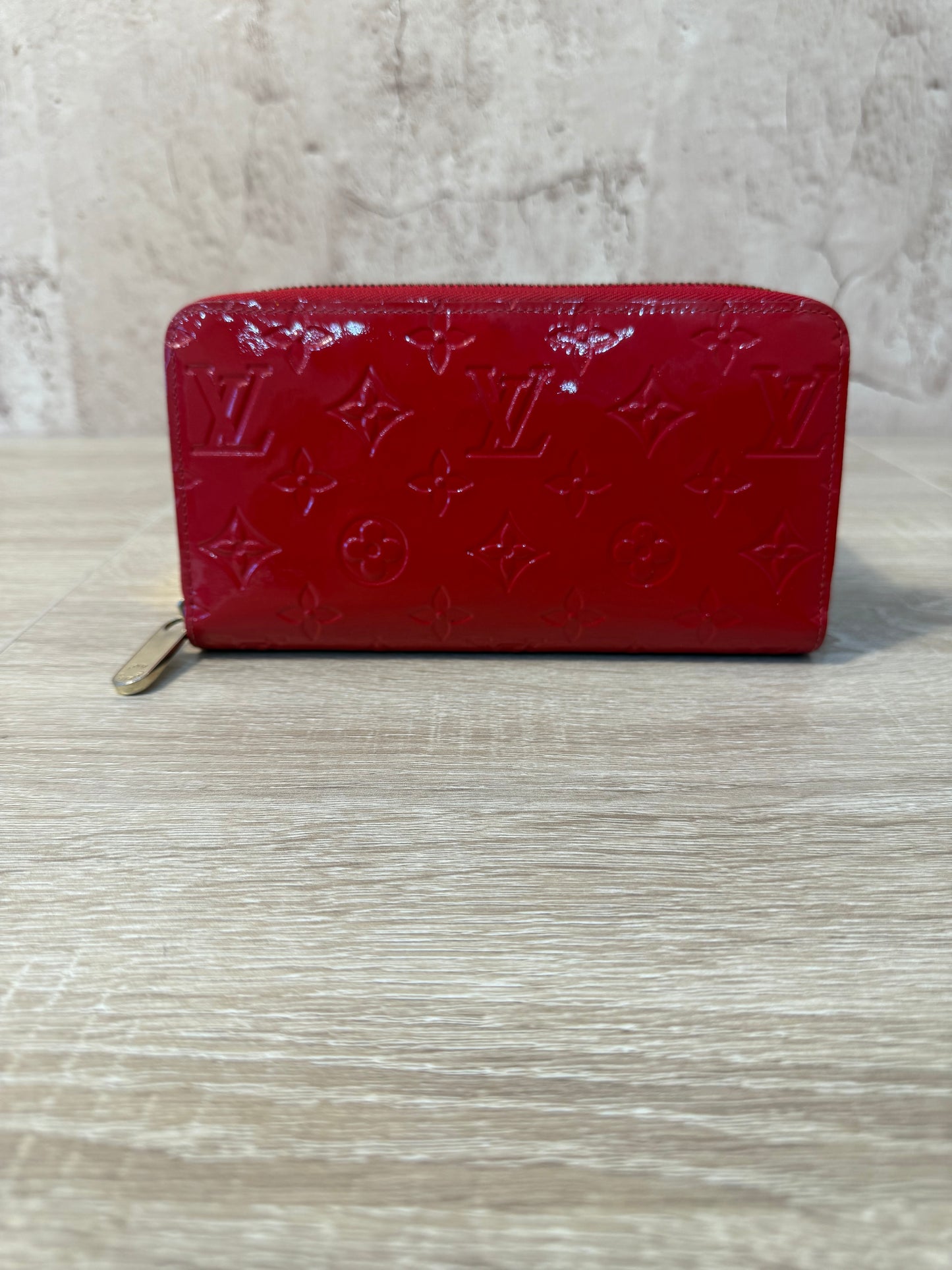 Louis Vuitton Red Monogram Vernis Zippy Wallet