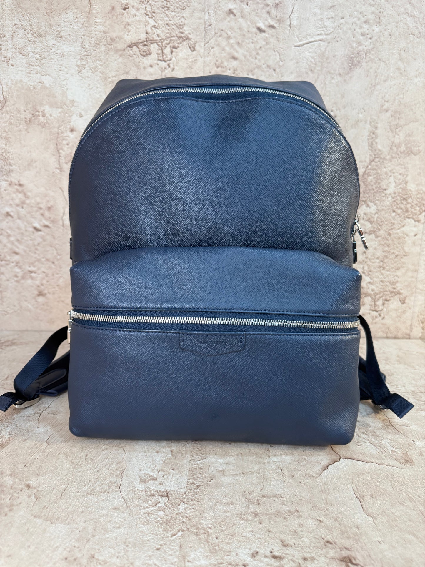 Louis Vuitton Navy Blue Tiaga Leather Discovery Backpack