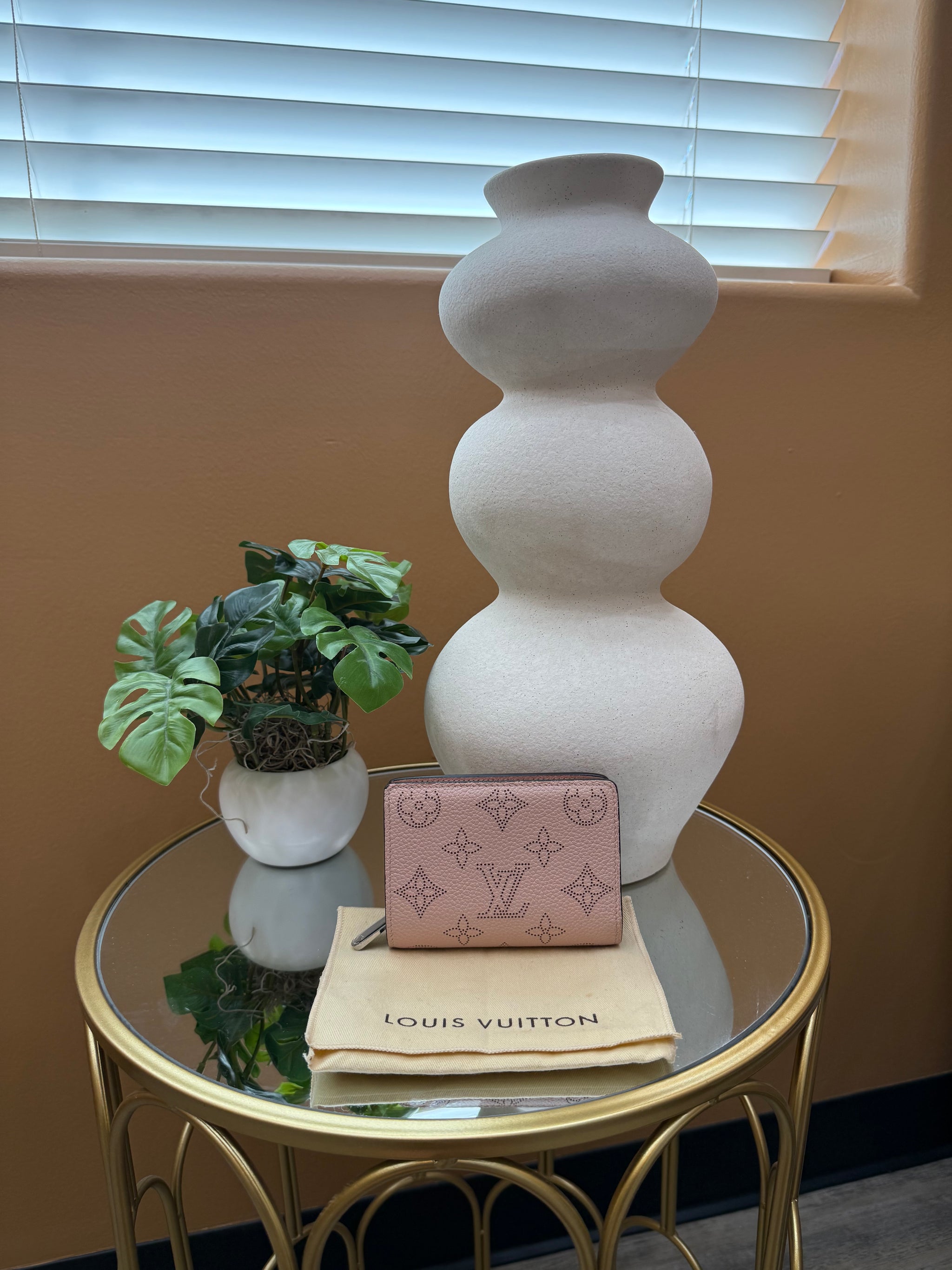 Louis Vuitton Rose Jasmine Monogram Mahina Claire Wallet