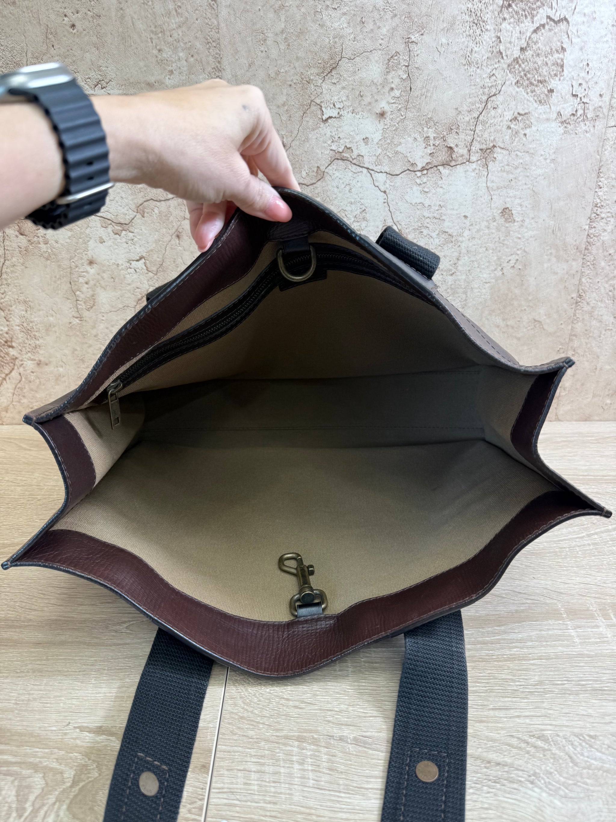 Louis Vuitton Brown Leather Utah Mohican Tote Bag